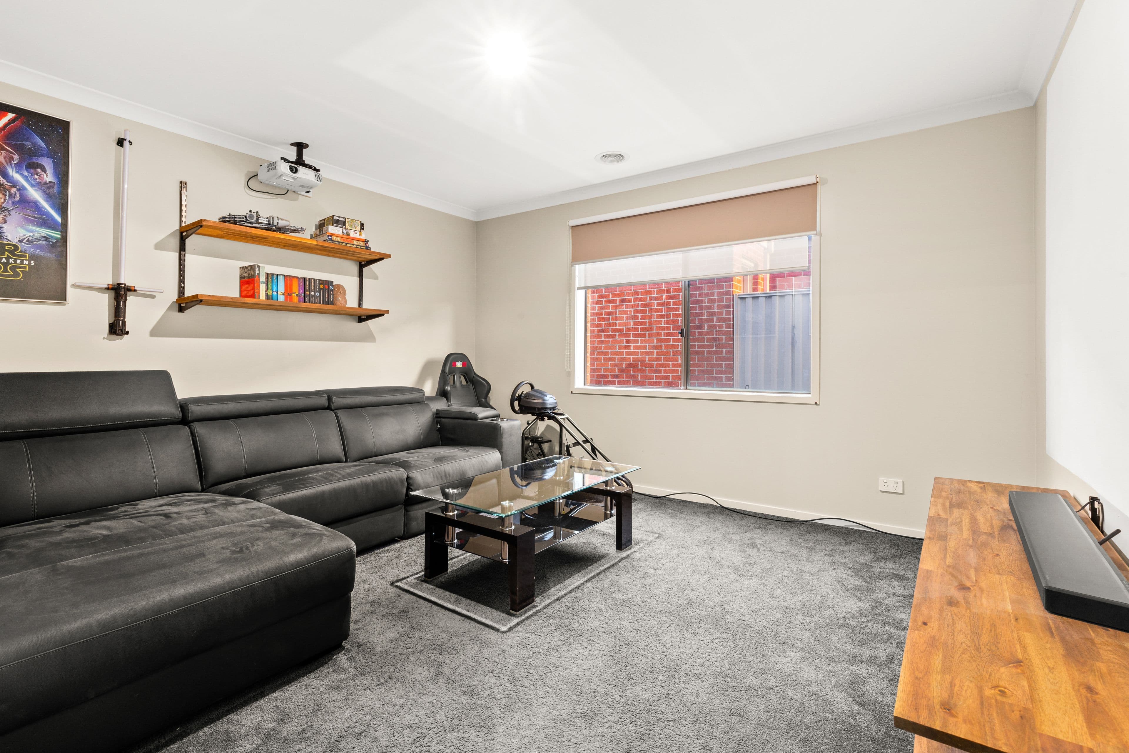 4 Keating Street, Pakenham VIC 3810, Pakenham - Thumbnail 3