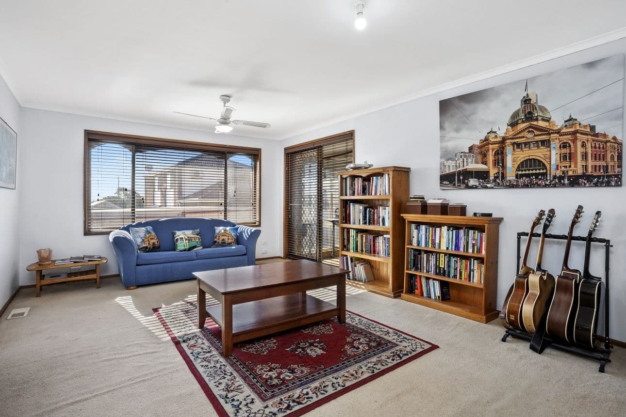 8 Woodleigh Close, Leopold VIC 3224, Leopold - Thumbnail 2