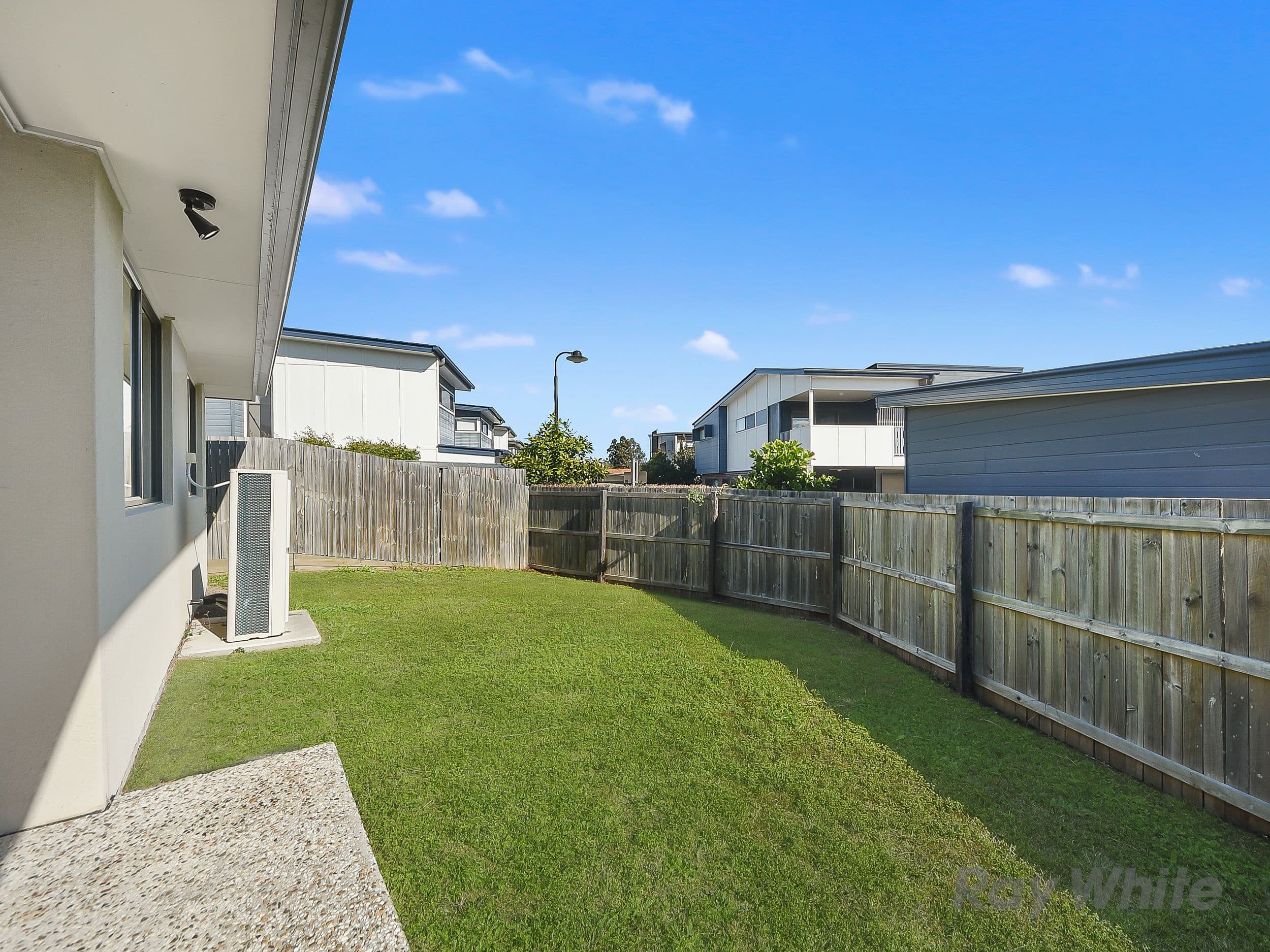 192 Dorville Road, Carseldine QLD 4034, Carseldine - Thumbnail 2