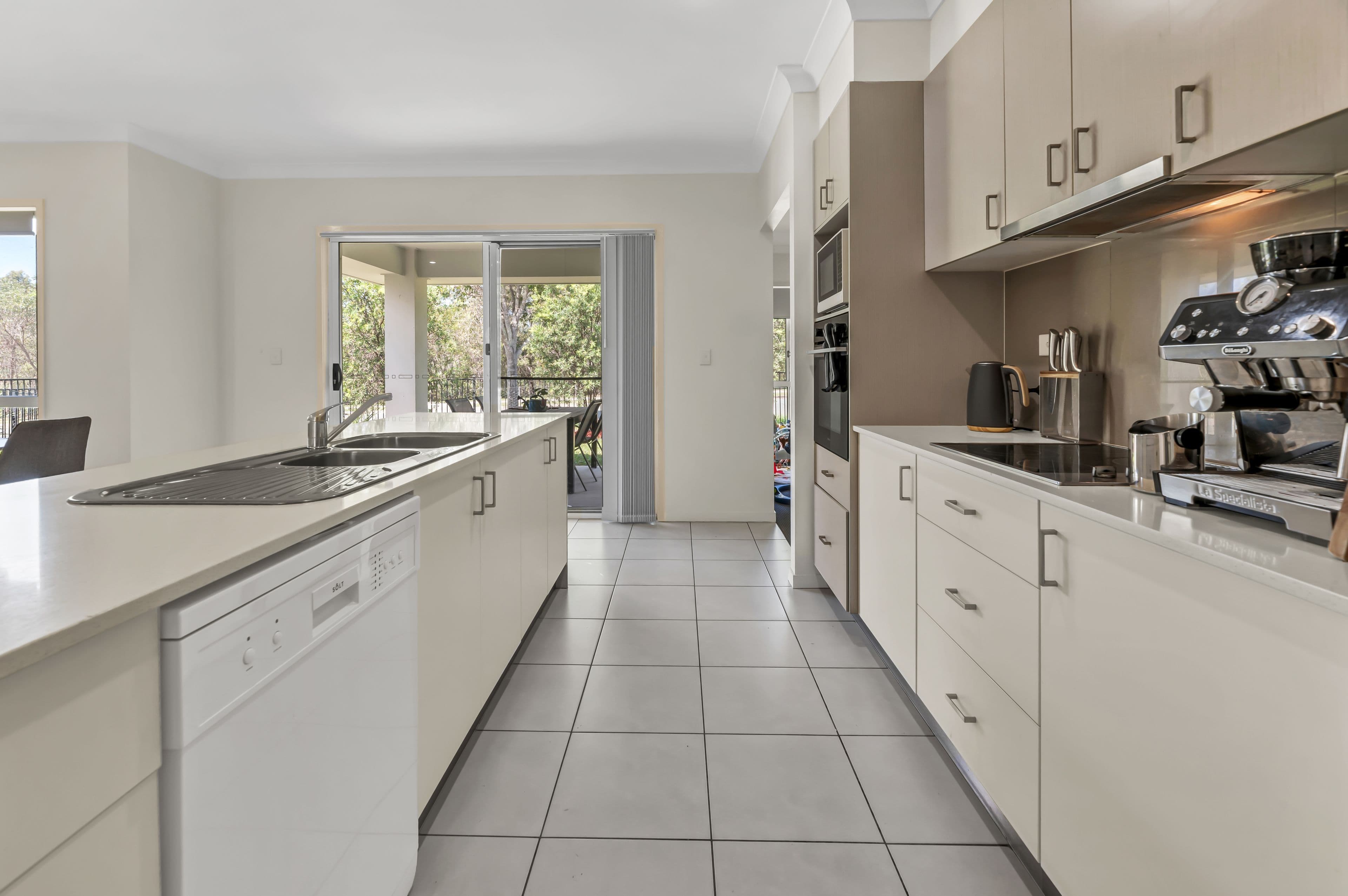 2 Major Mitchell Drive, Upper Coomera QLD 4209, Upper Coomera - Thumbnail 5