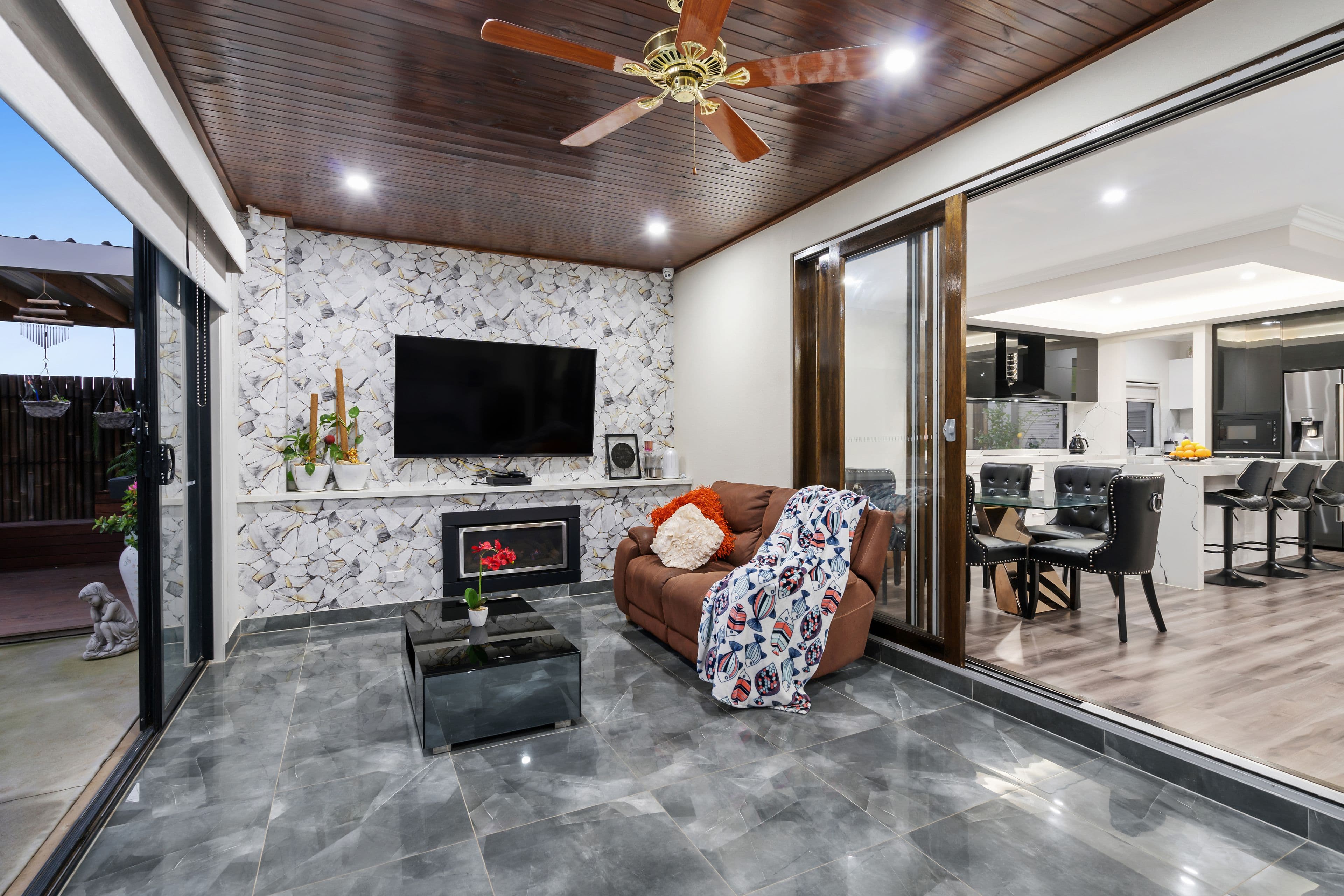 22 Todd Way, Mernda VIC 3754, Mernda - Thumbnail 3