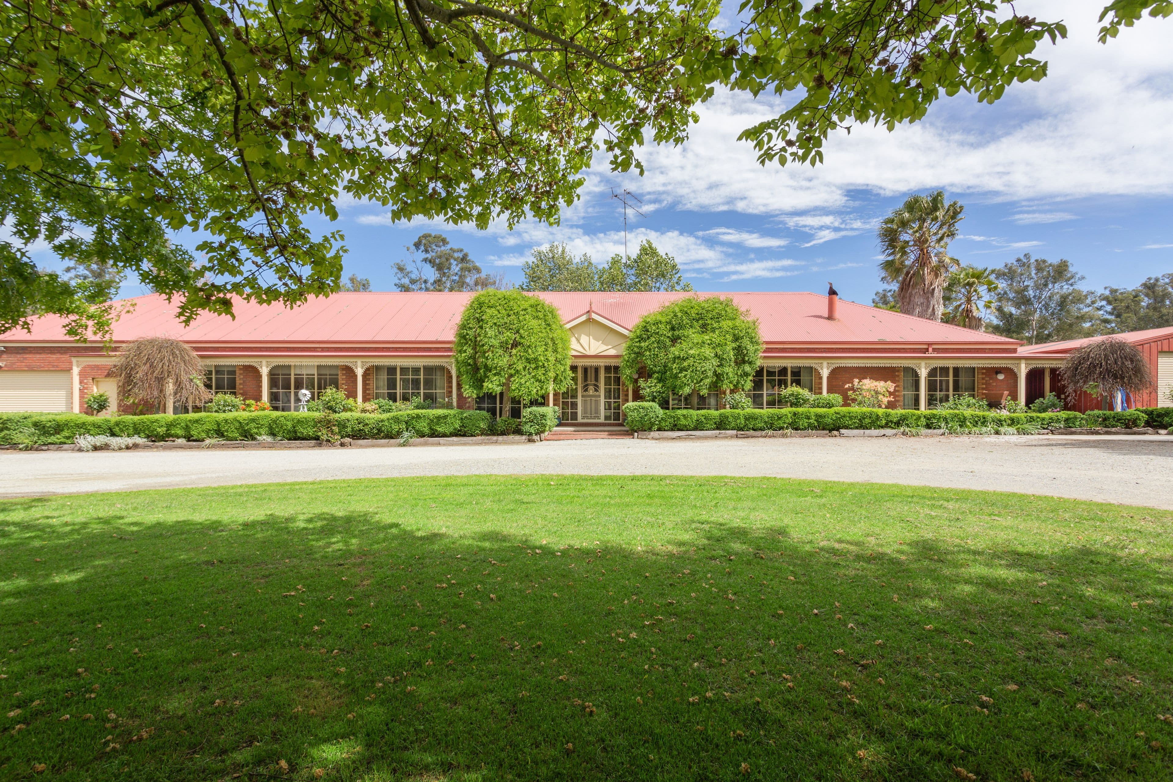 295 Army Road, Pakenham VIC 3810, Pakenham - Thumbnail 2