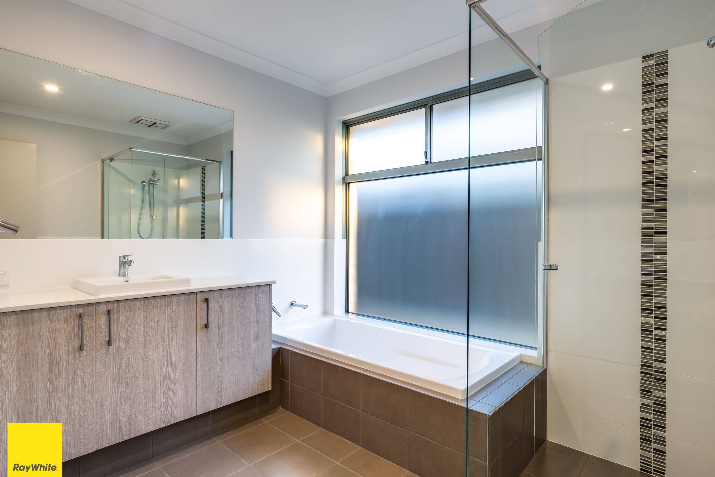 4 Wisley Street, Landsdale WA 6065, Landsdale - Thumbnail 8