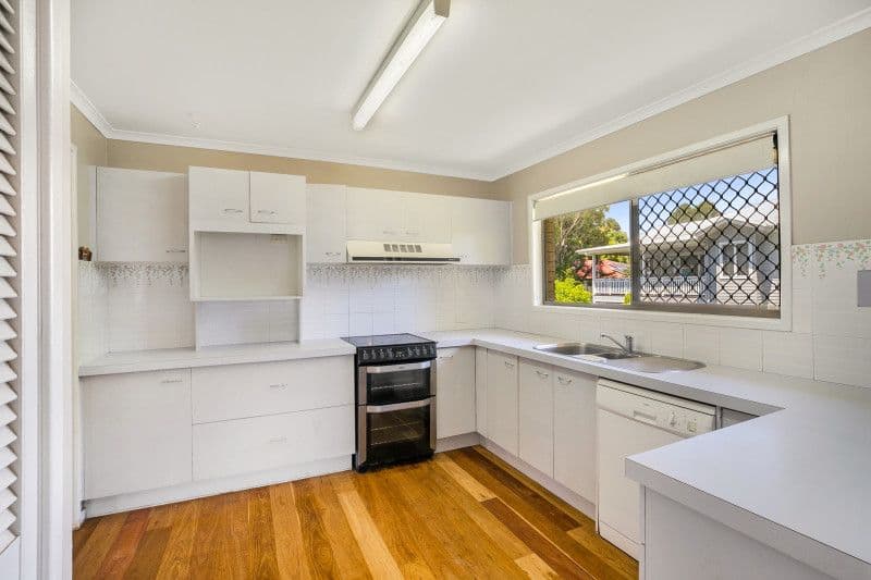 55 Nadine Street, Graceville QLD 4075, Graceville - Thumbnail 4