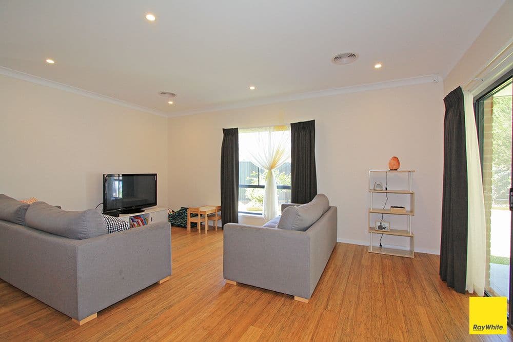 6 Carnell Close, Bungendore NSW 2621, Bungendore - Thumbnail 3