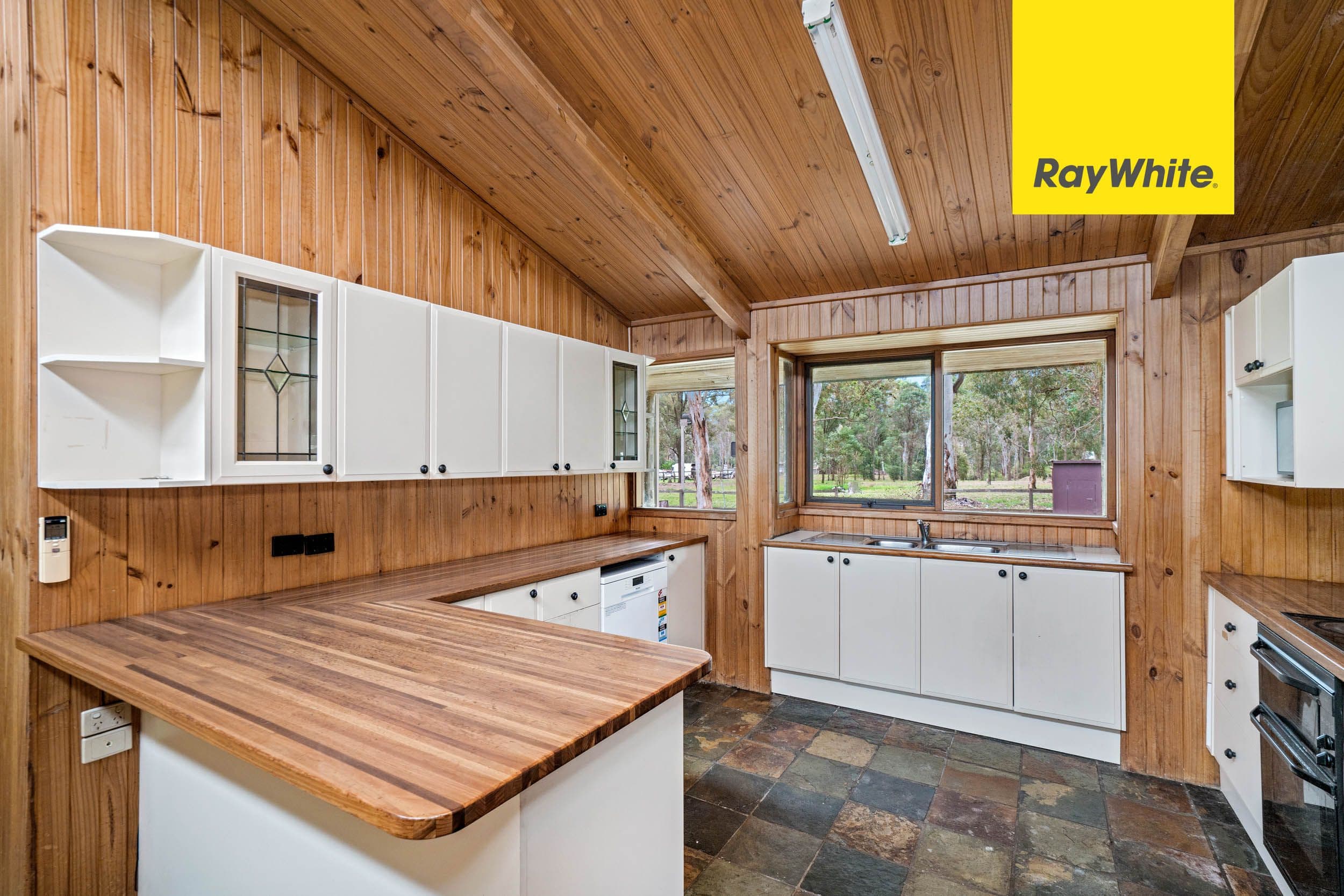 41 Bellfield Avenue, Rossmore - Thumbnail 6