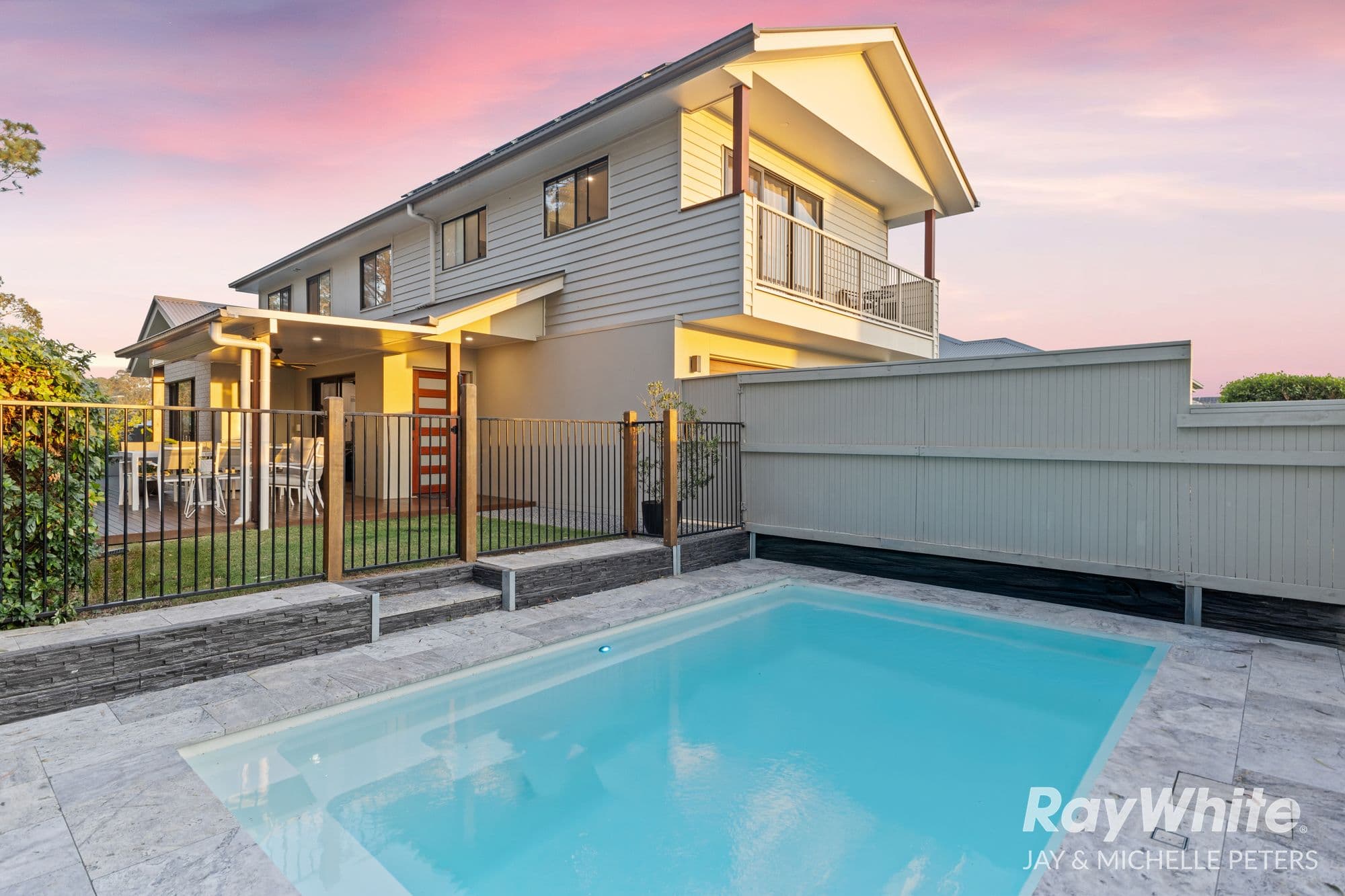 15 Edgewater Avenue, Rothwell QLD 4022, Rothwell - Thumbnail 2