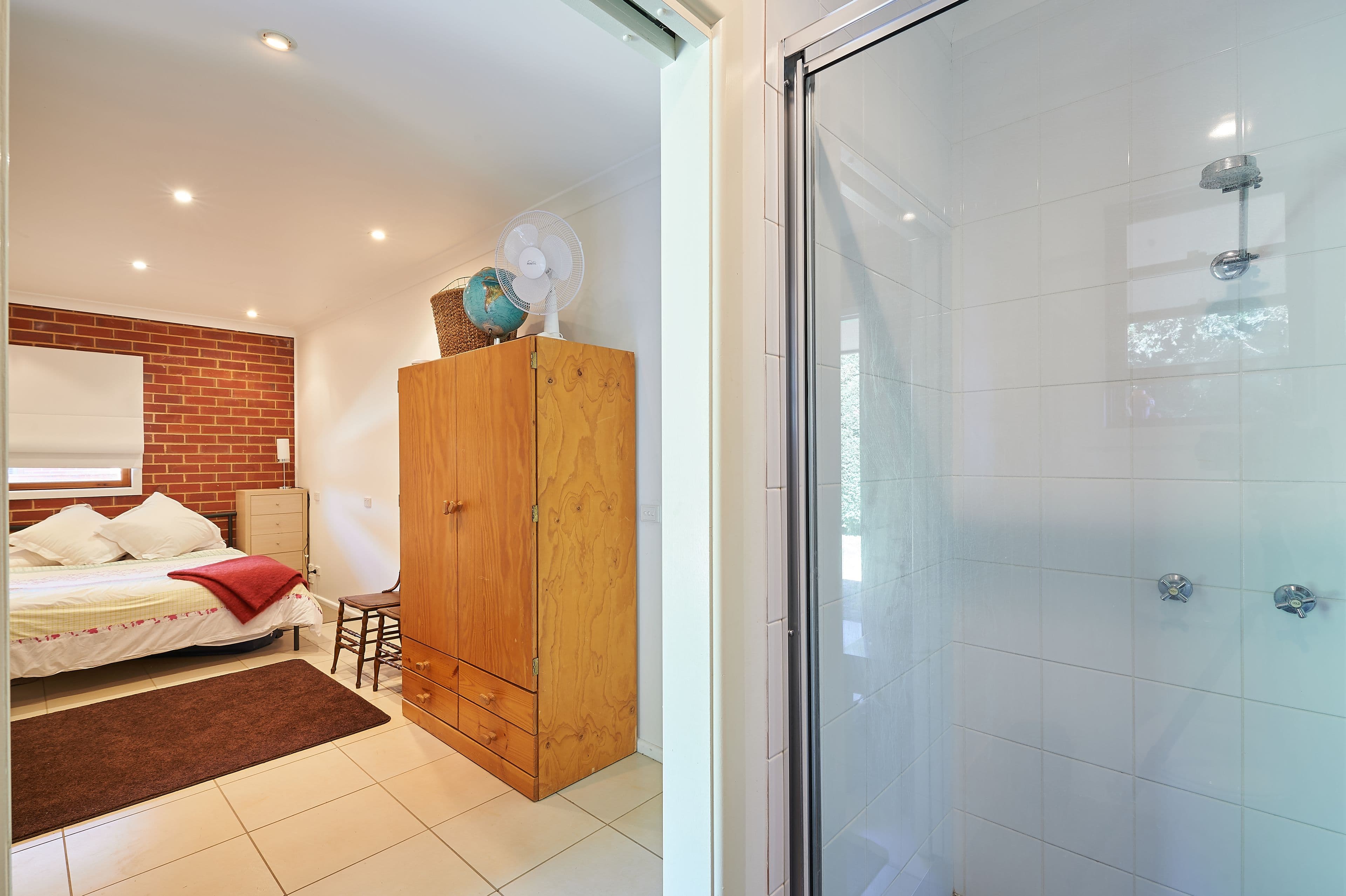 21 Rhoda Avenue, Wagga Wagga - Thumbnail 4