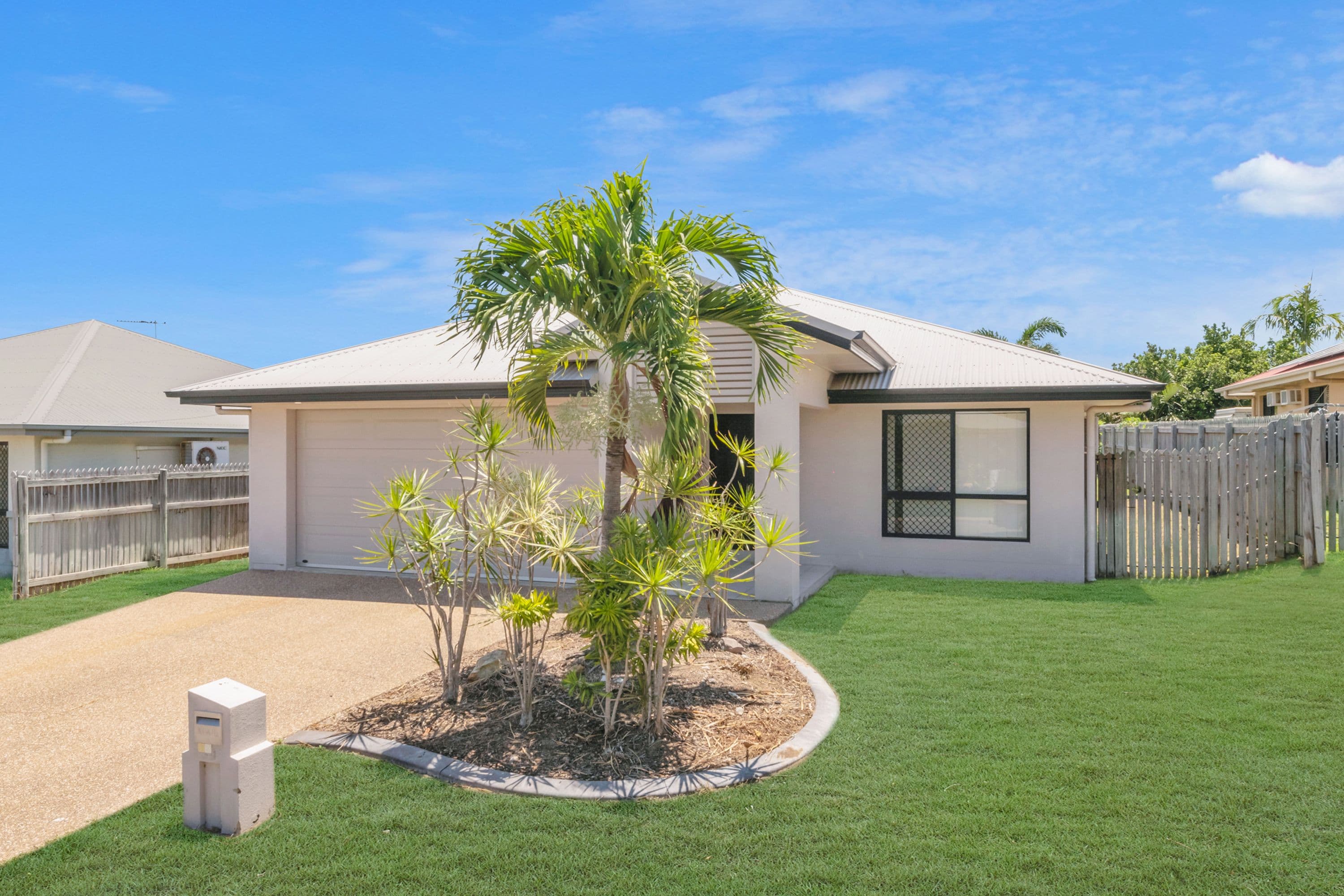 10 Coolidge Street, Mount Louisa QLD 4814, Mount Louisa - Image 1