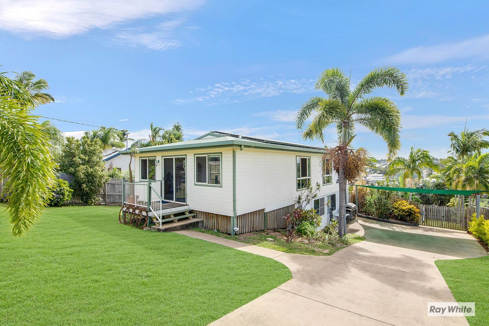 24 Shaw Avenue, Yeppoon QLD 4703, Yeppoon - Thumbnail 2