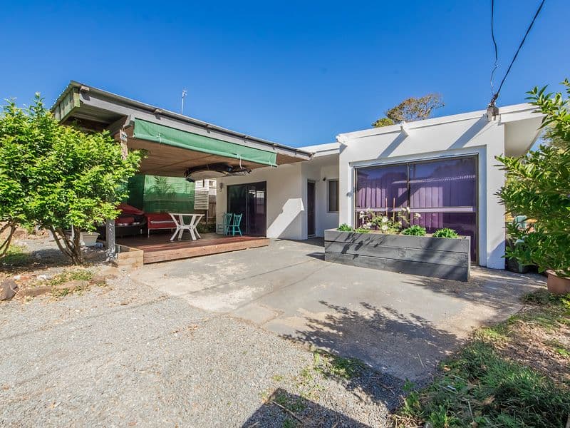12 Elaine Street, Southport QLD 4215, Southport - Thumbnail 3