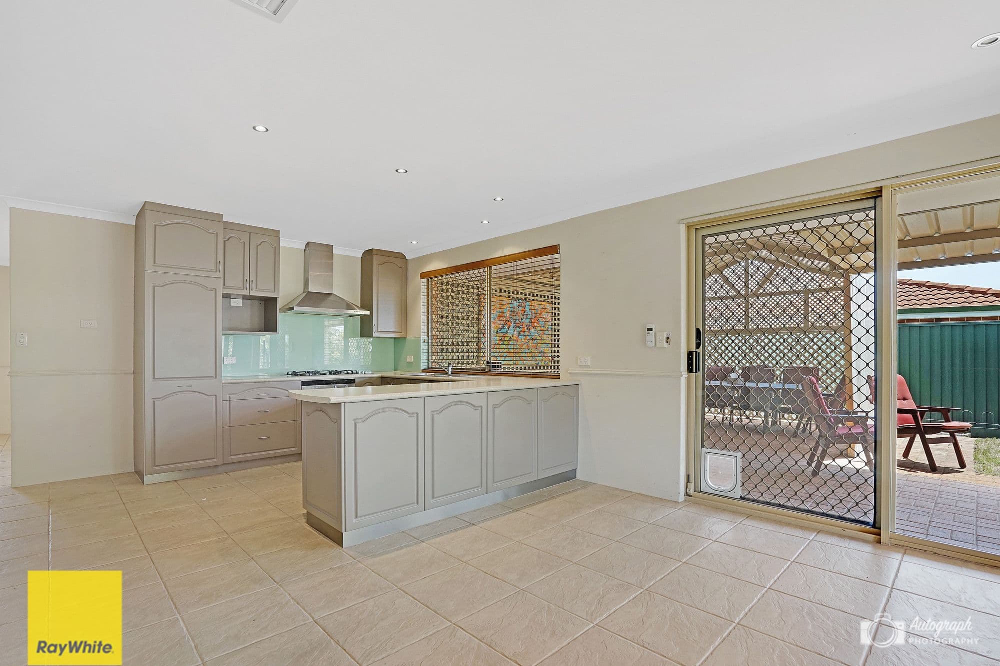 19 Floribunda Gardens, Mirrabooka WA 6061, Mirrabooka - Thumbnail 8