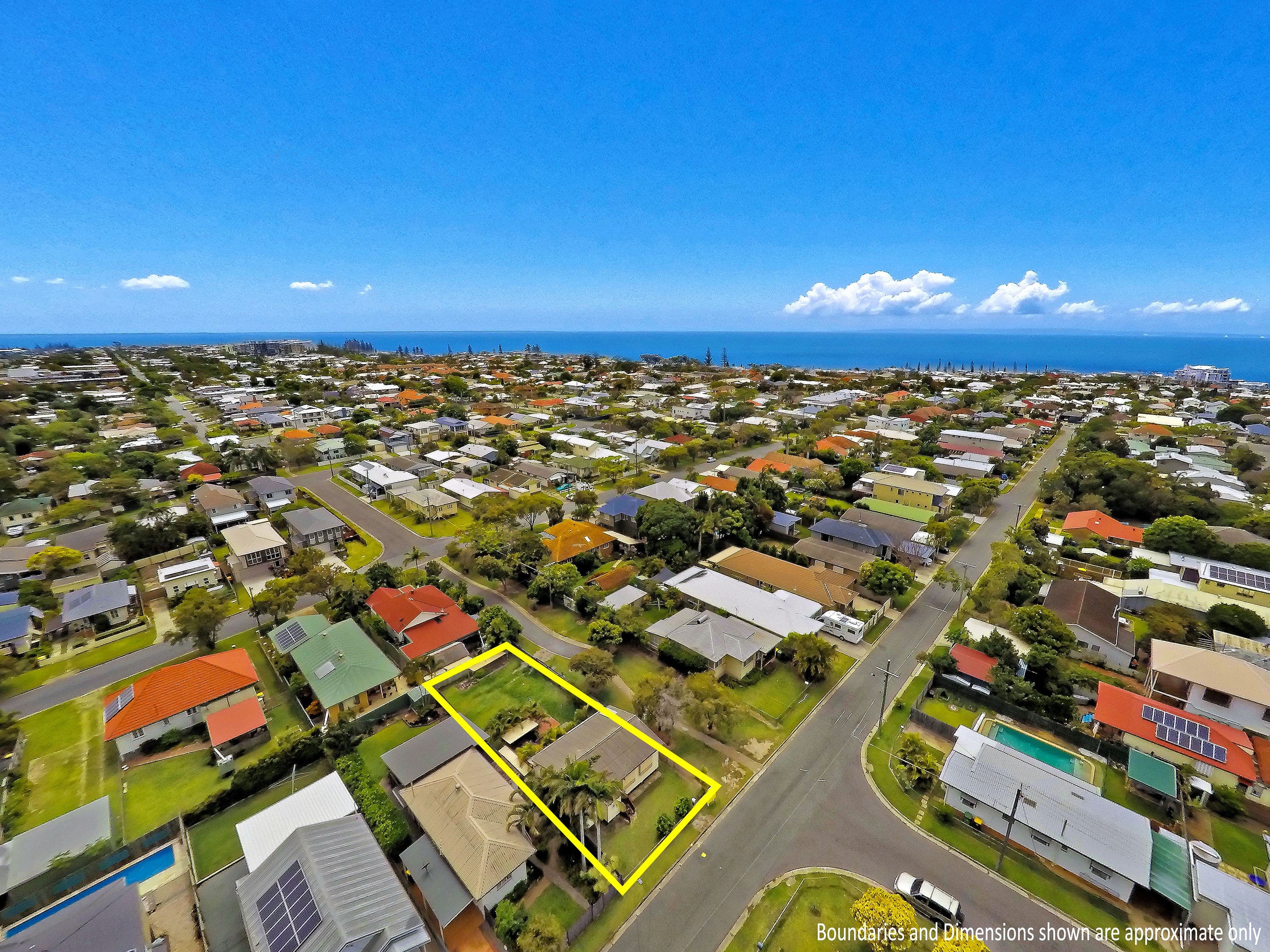 36 Higlett Street, Scarborough QLD 4020, Scarborough - Thumbnail 2