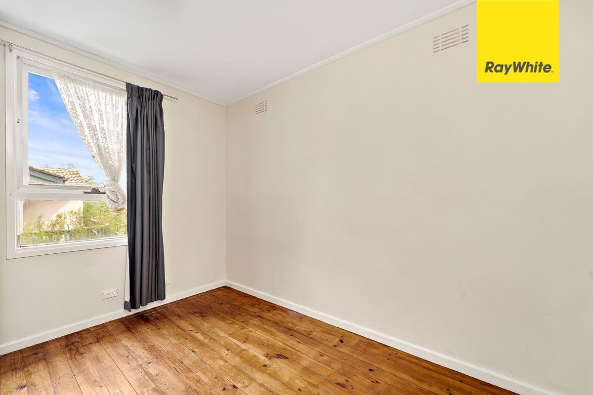 15 Aston Crescent, Cook ACT 2614, Cook - Thumbnail 8