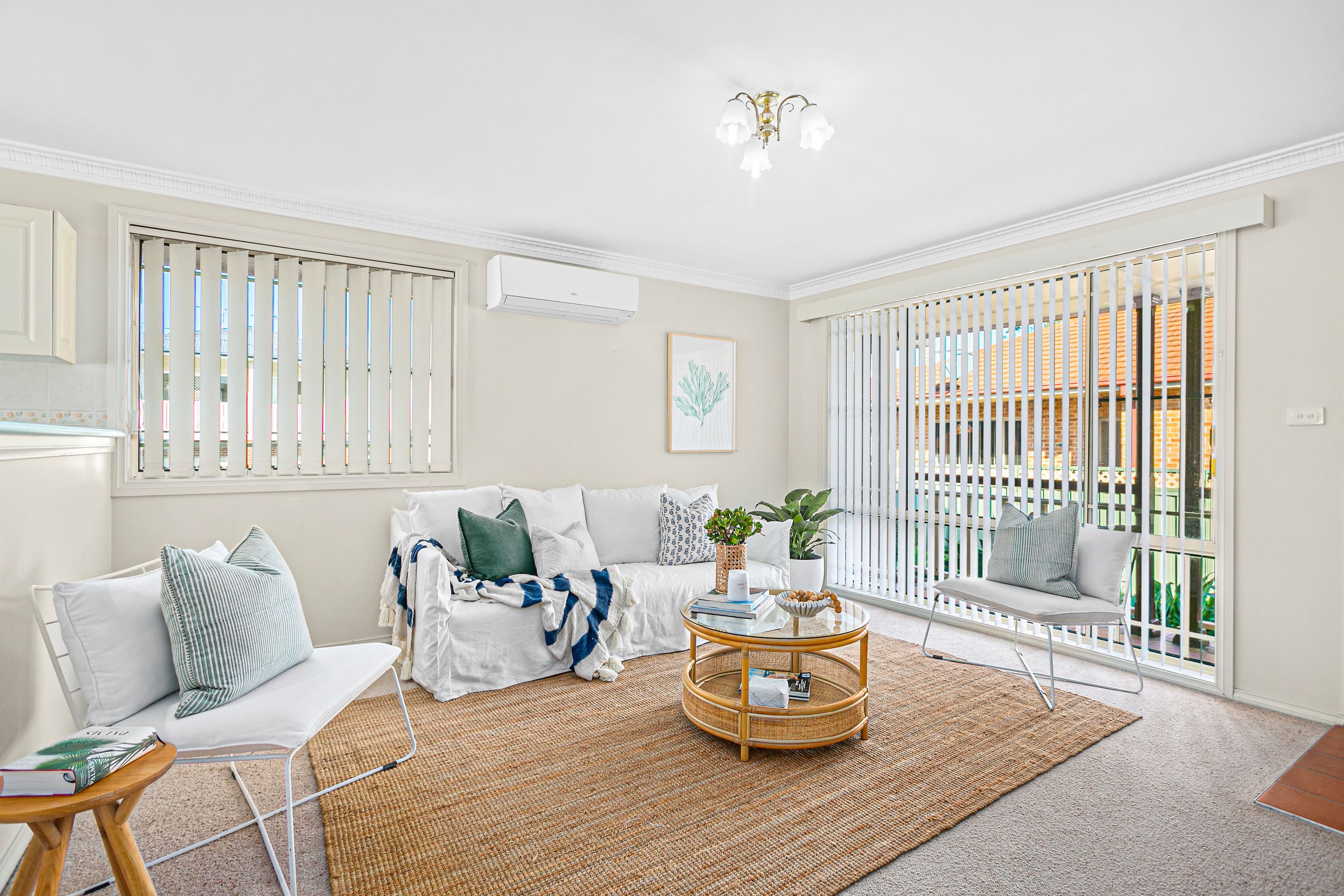 33 Stuart Street, Helensburgh NSW 2508, Helensburgh - Image 1