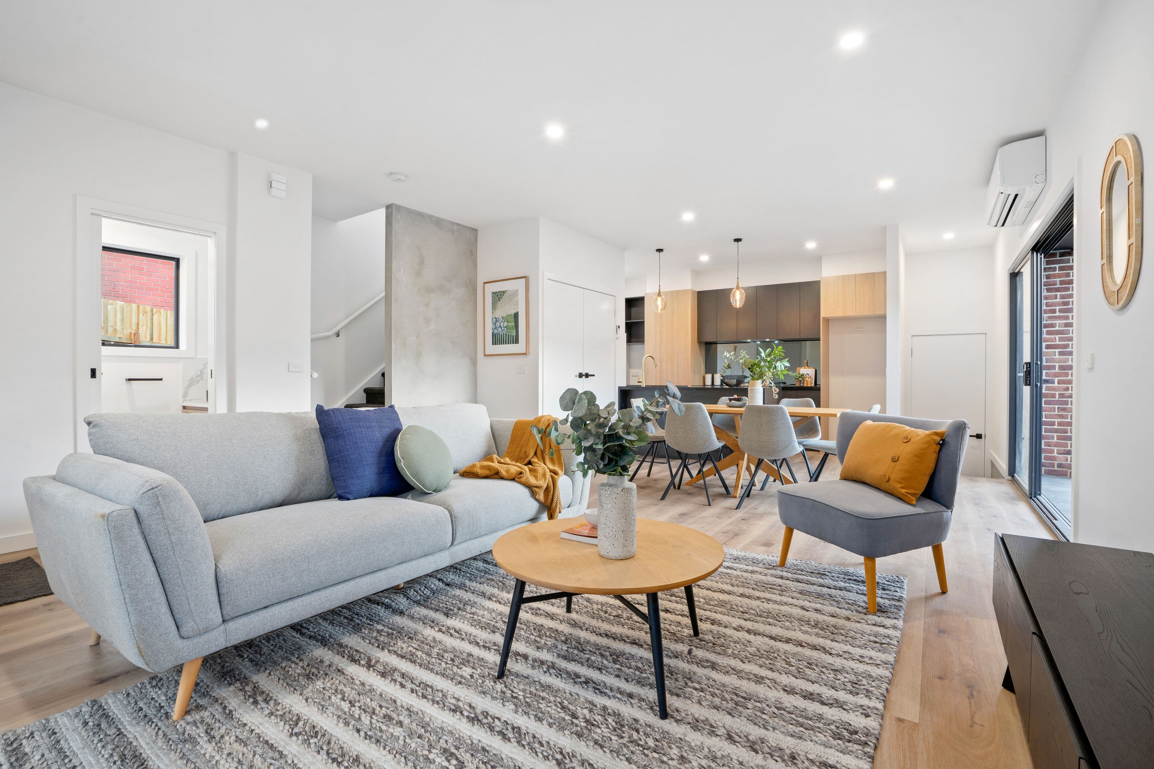 25 Neilsen Crescent, Bundoora VIC 3083, Bundoora - Thumbnail 2