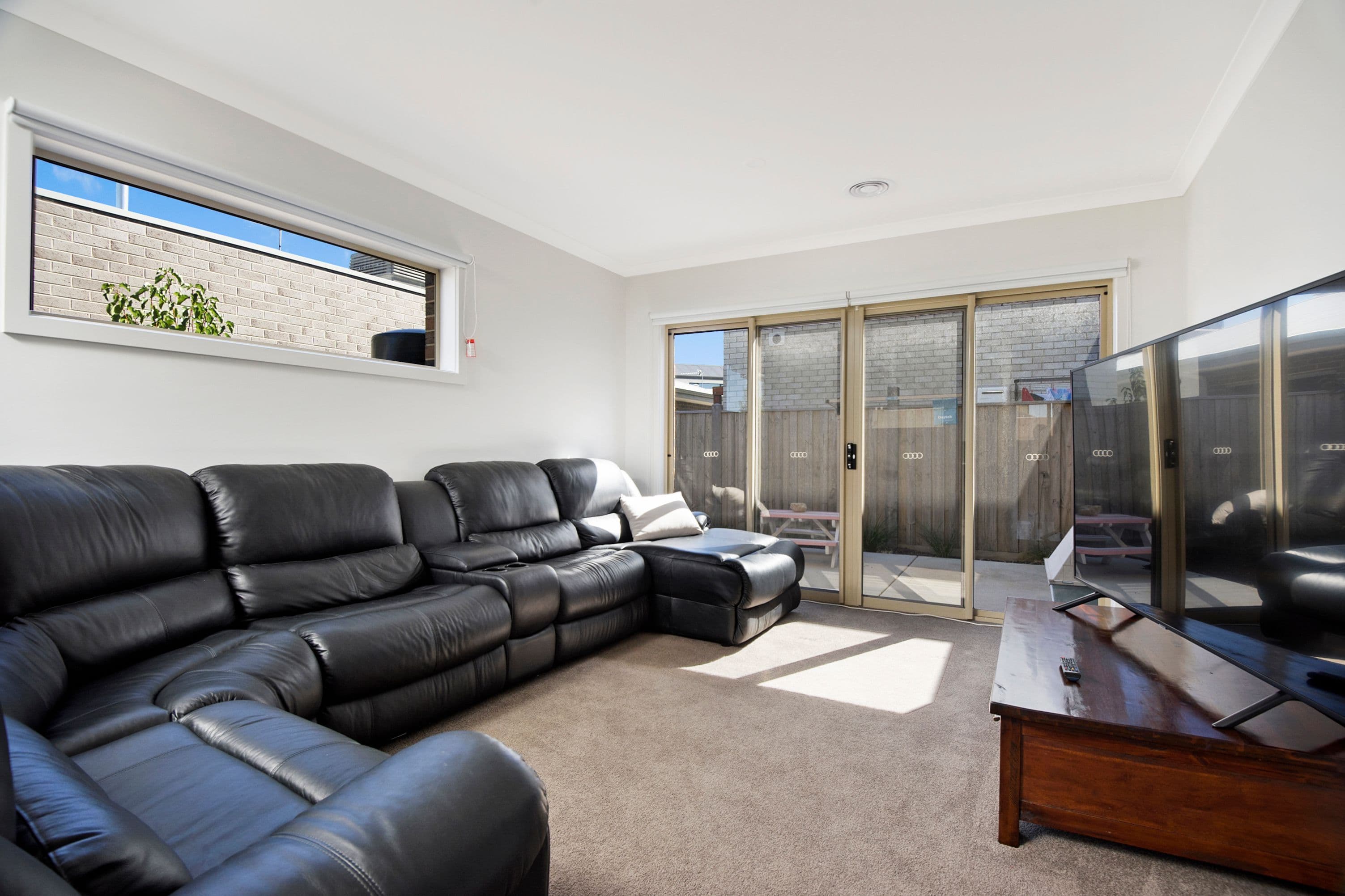 1 Regal Drive, ALFREDTON  Victoria  3350, Australia, Alfredton - Thumbnail 6