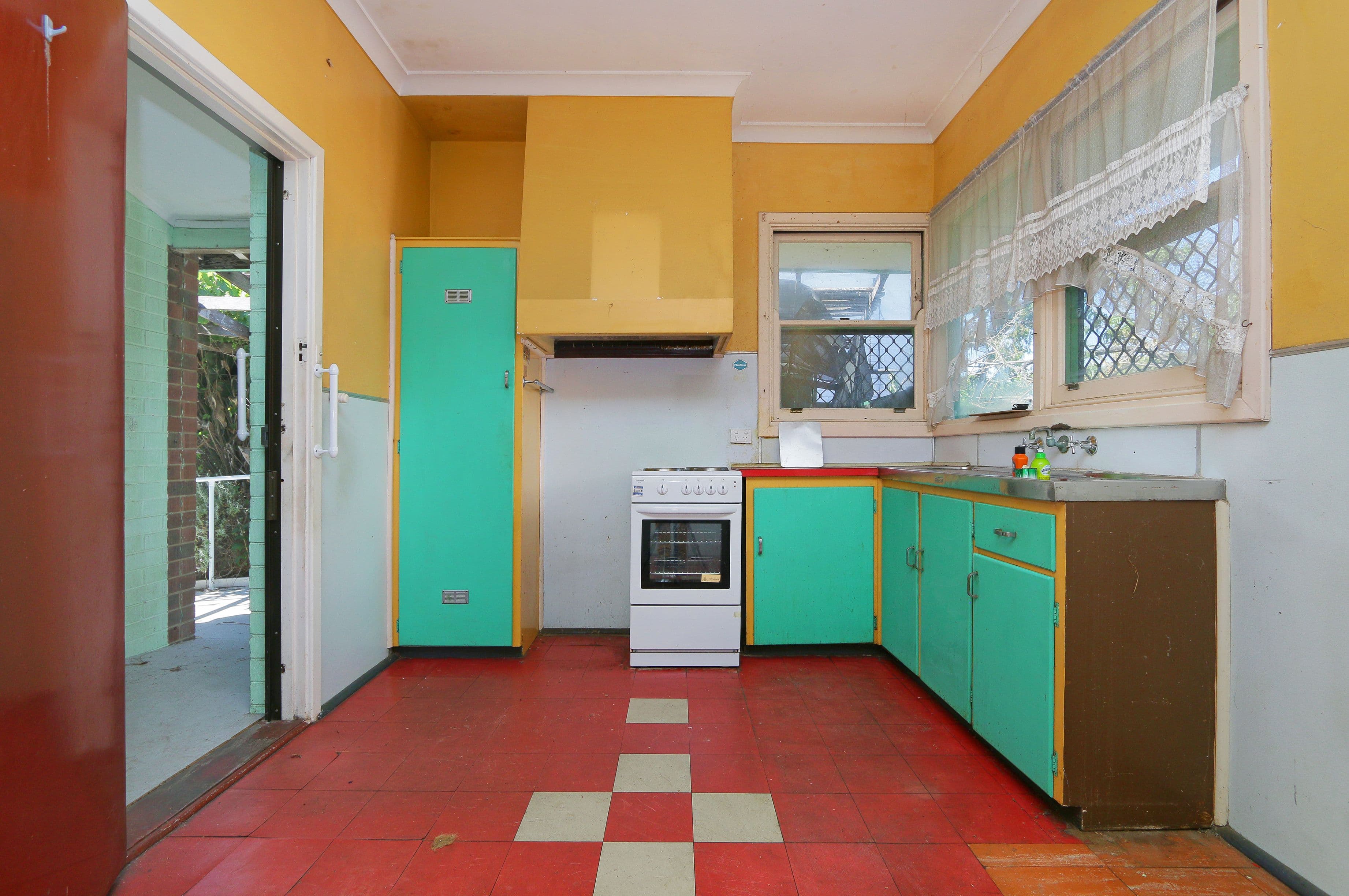 31 Mopsa Way,, Coolbellup WA 6163, Coolbellup - Thumbnail 6