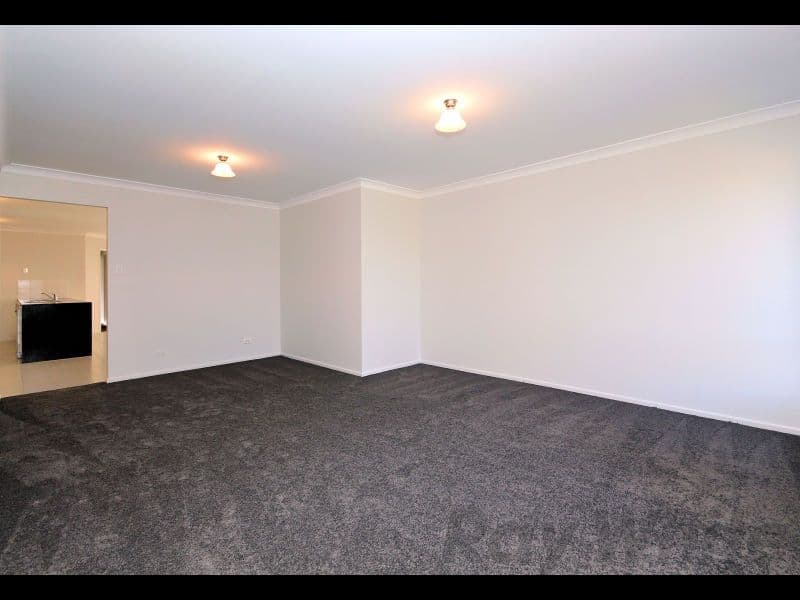 3 Truscot Court, Fernvale QLD 4306, Fernvale - Thumbnail 3