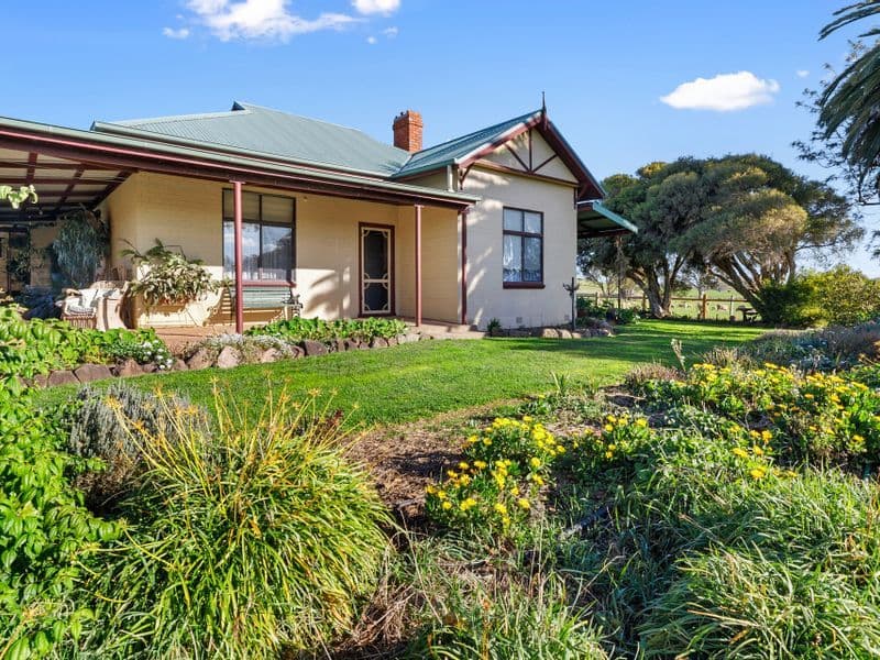 146 Soldiers Road, Barwite VIC 3722, Barwite - Thumbnail 2