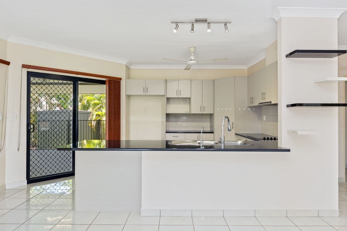 23 Catt Crescent, Farrar NT 0830, Farrar - Thumbnail 2