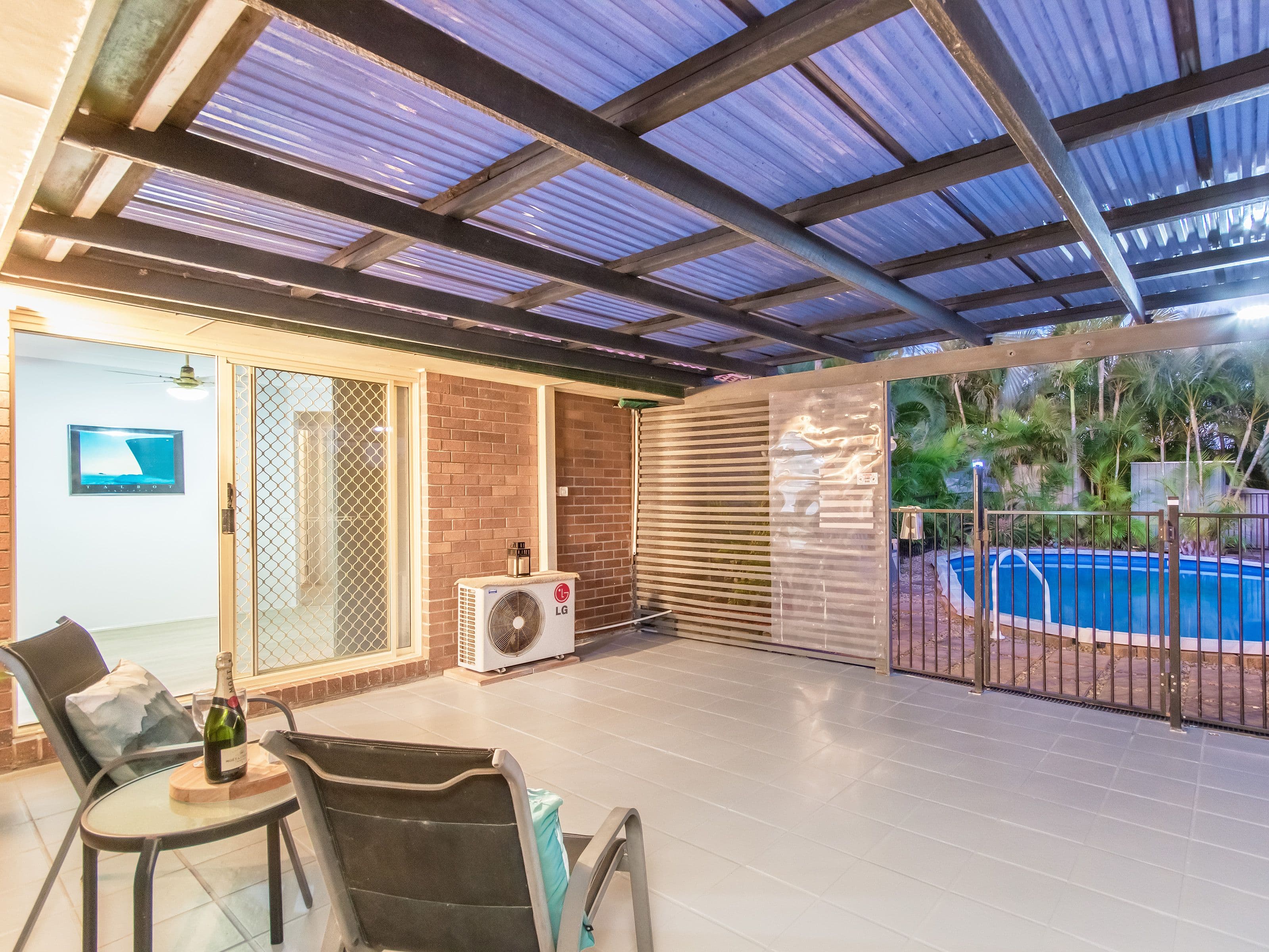 21 Adam Street, Oxenford QLD 4210, Oxenford - Thumbnail 2