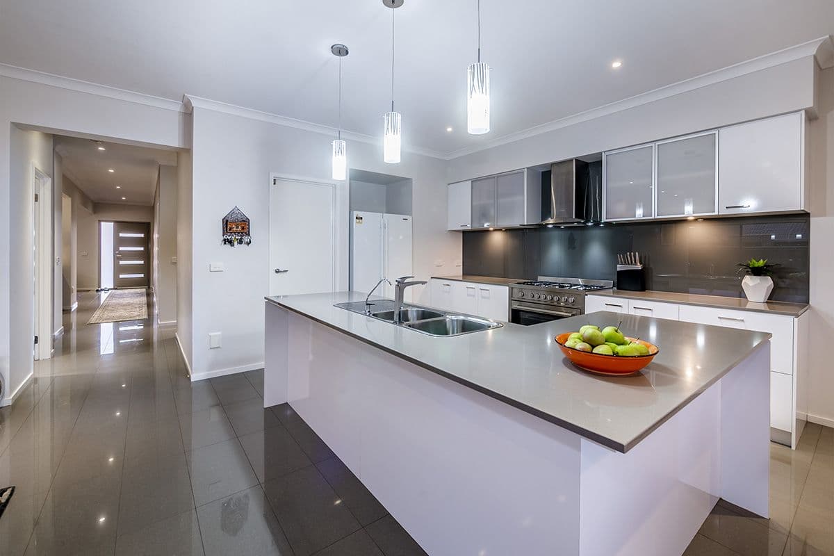 14 Gabitt Street, Cranbourne East VIC 3977, Cranbourne East - Thumbnail 4