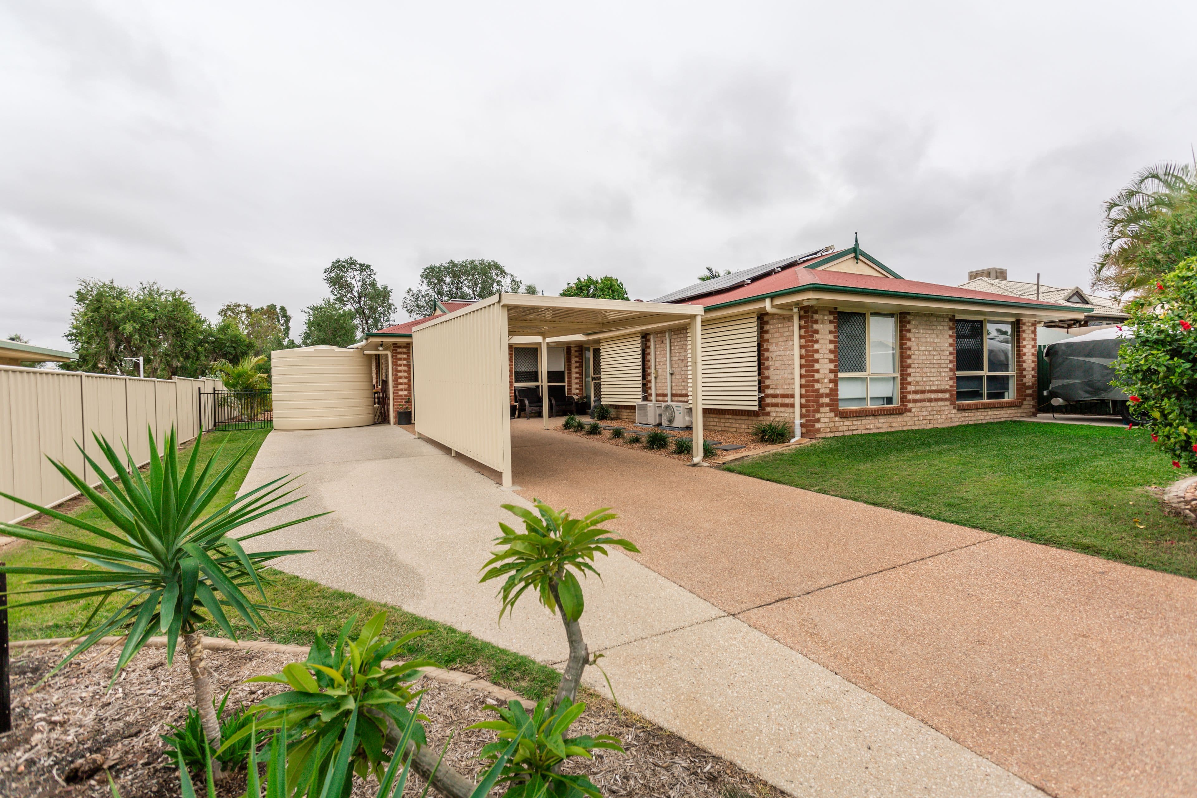 70 Crinum Crescent, Emerald QLD 4720, Emerald - Image 1