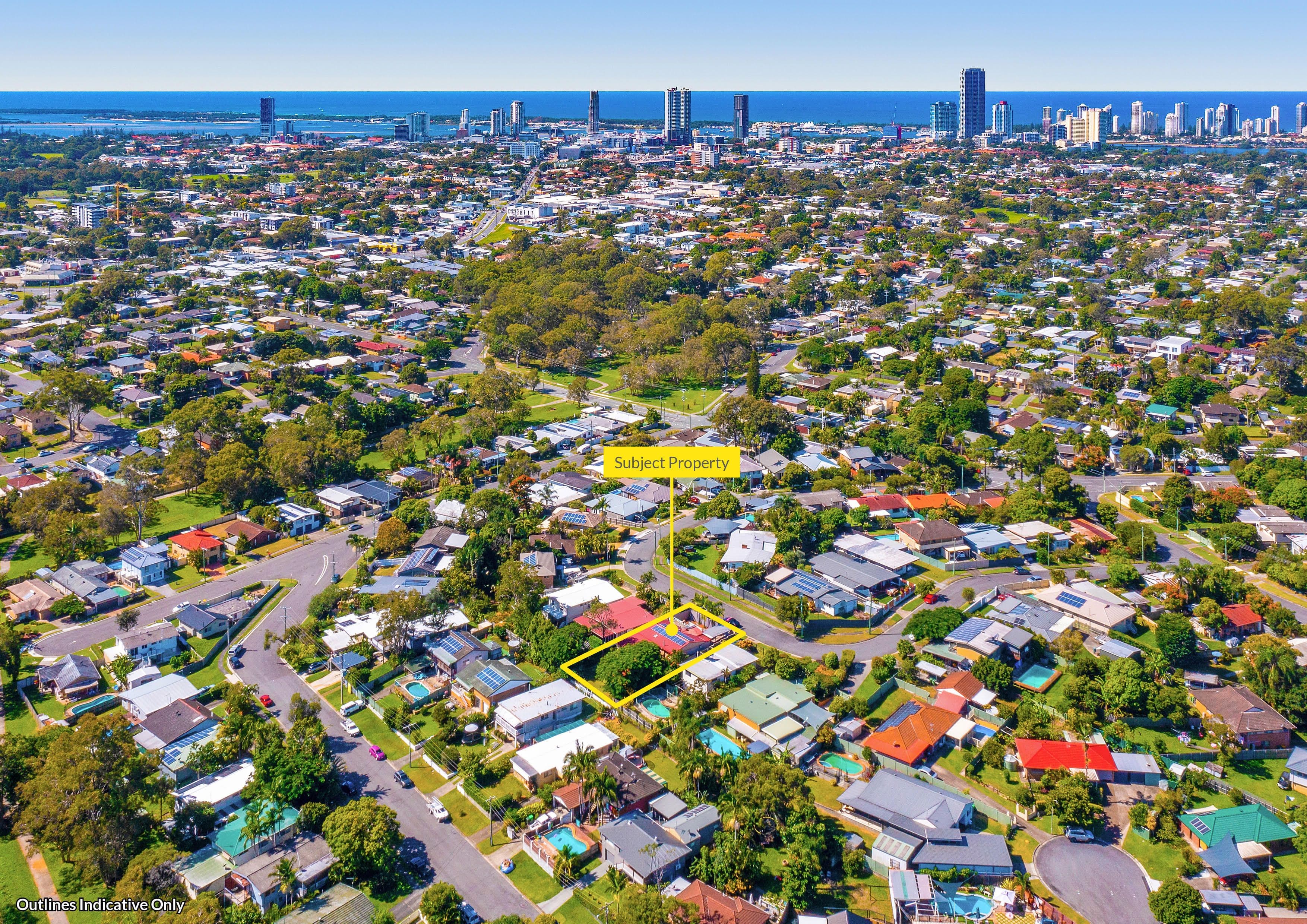 27 Cooleroo Crescent, Southport QLD 4215, Southport - Thumbnail 2