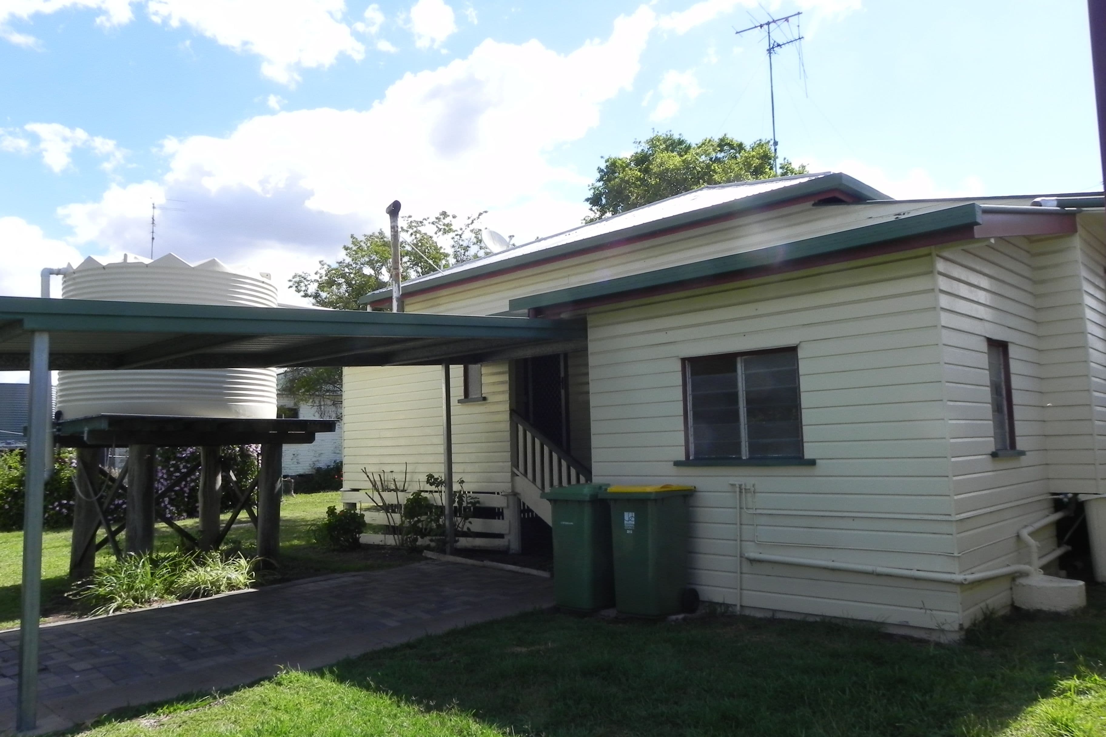 34 Short Street, Pittsworth QLD 4356, Pittsworth - Thumbnail 2