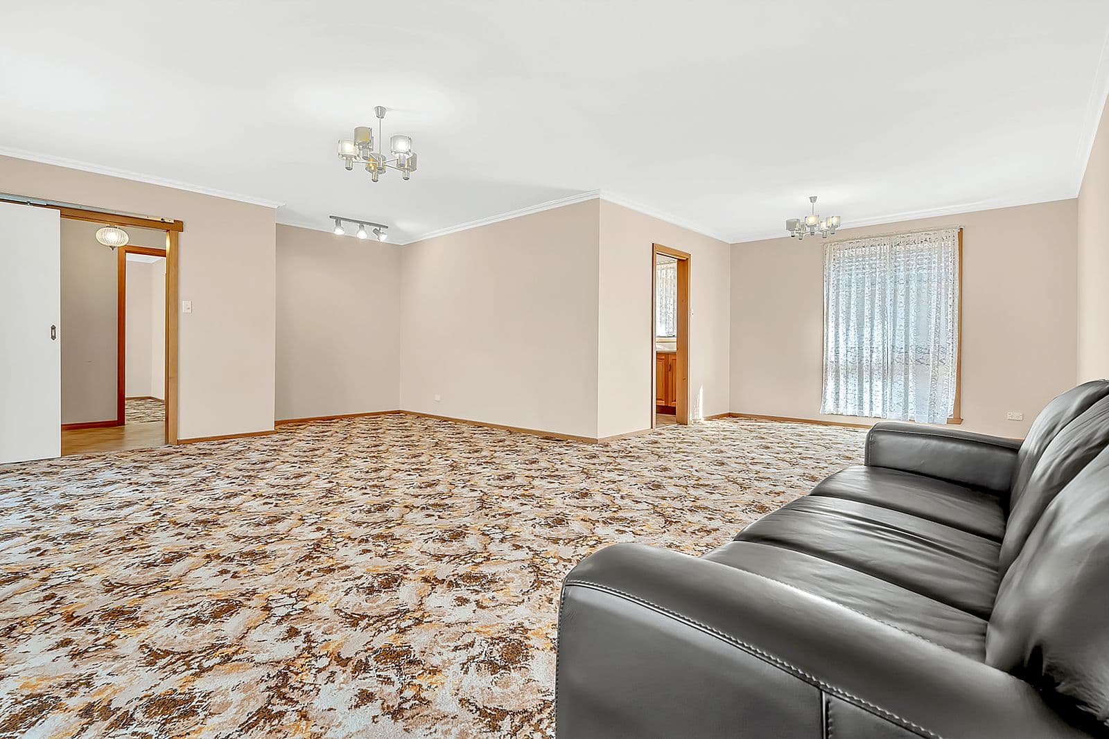 50 Medway Road, Craigieburn VIC 3064, Craigieburn - Thumbnail 4