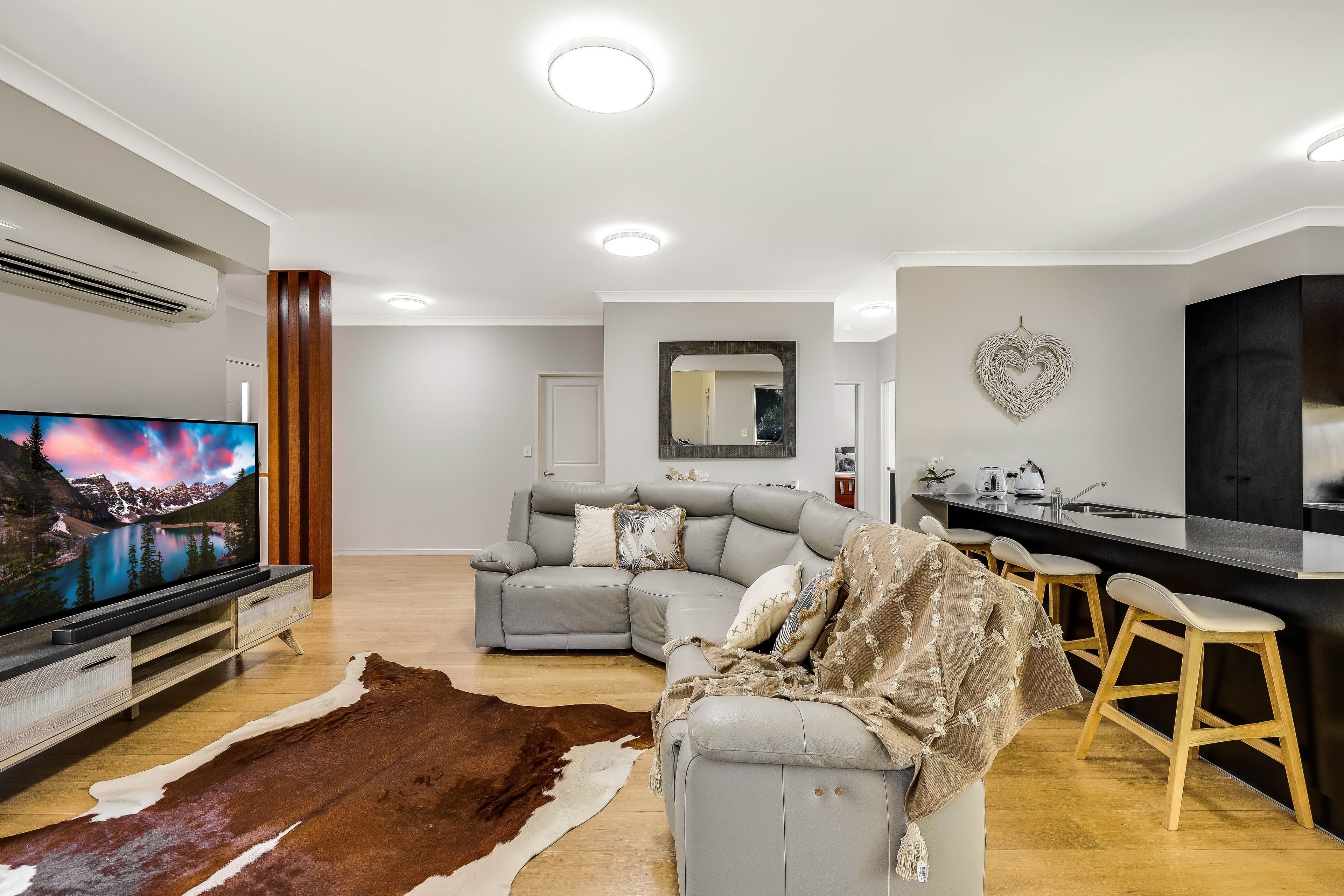 10 Spieker Street, Mount Lofty QLD 4350, Mount Lofty - Thumbnail 6