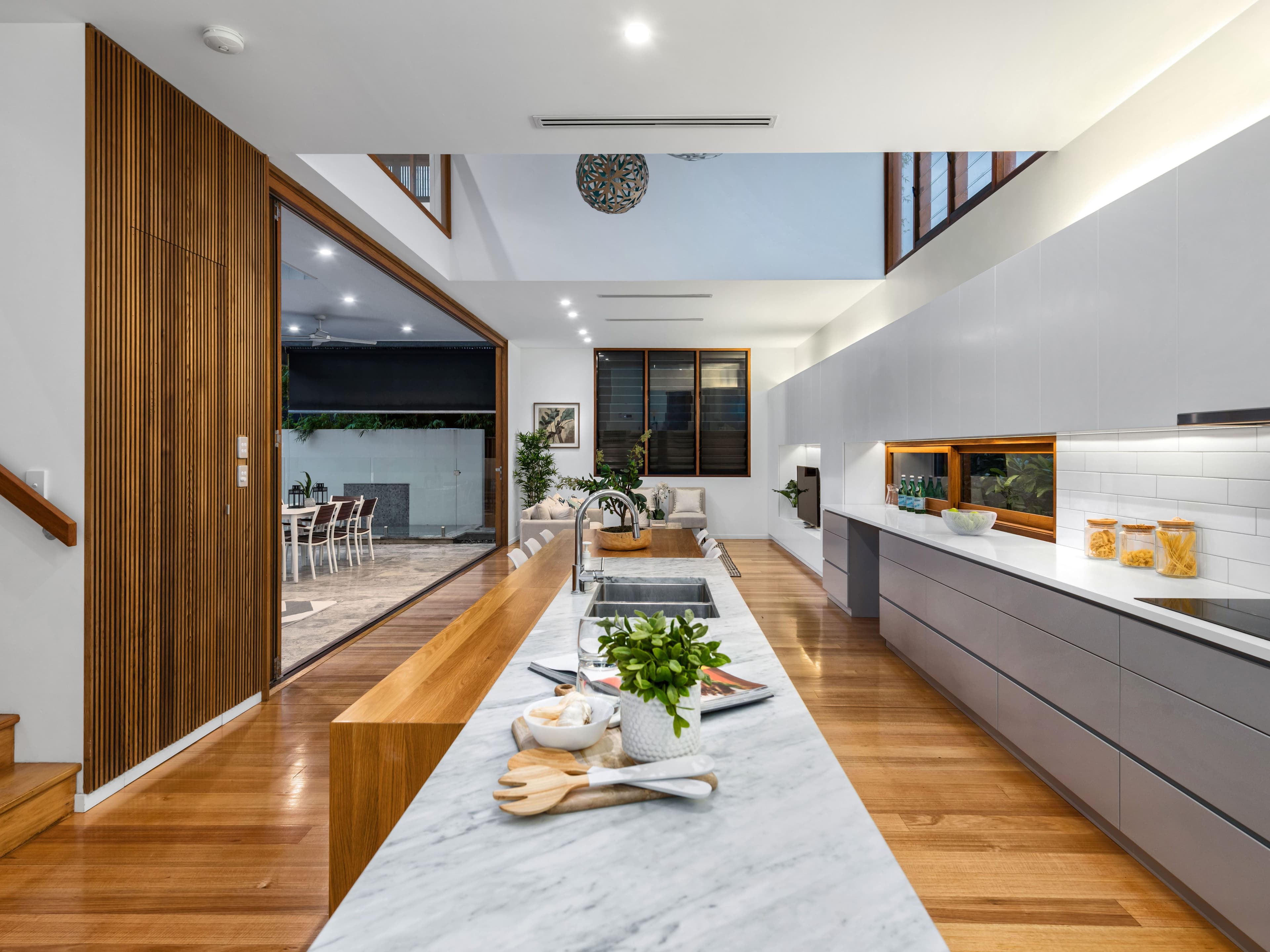 9 Waverley Street, Teneriffe QLD 4005, Teneriffe - Thumbnail 3