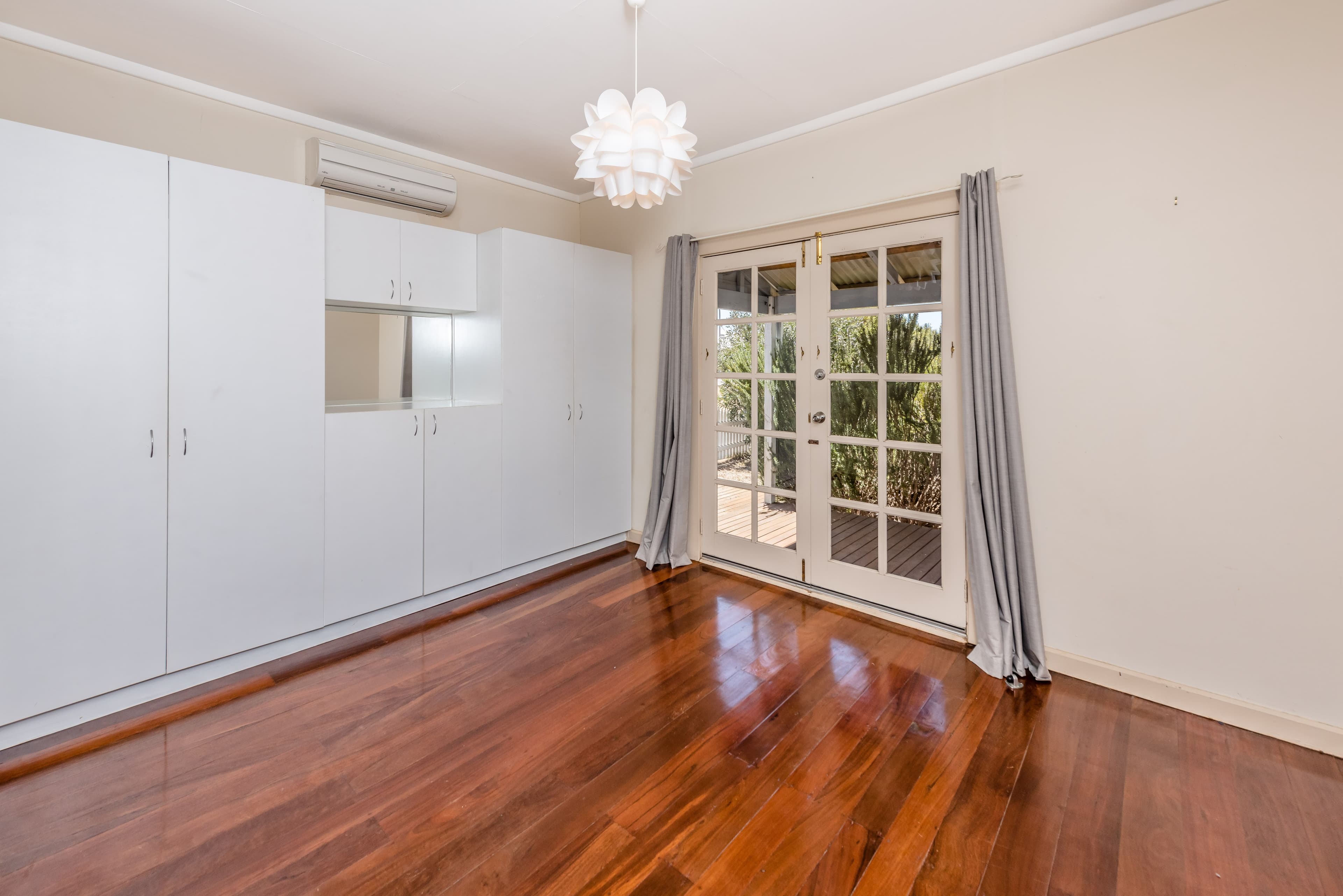 6 Stroud Street, Beachlands WA 6530, Beachlands - Thumbnail 6