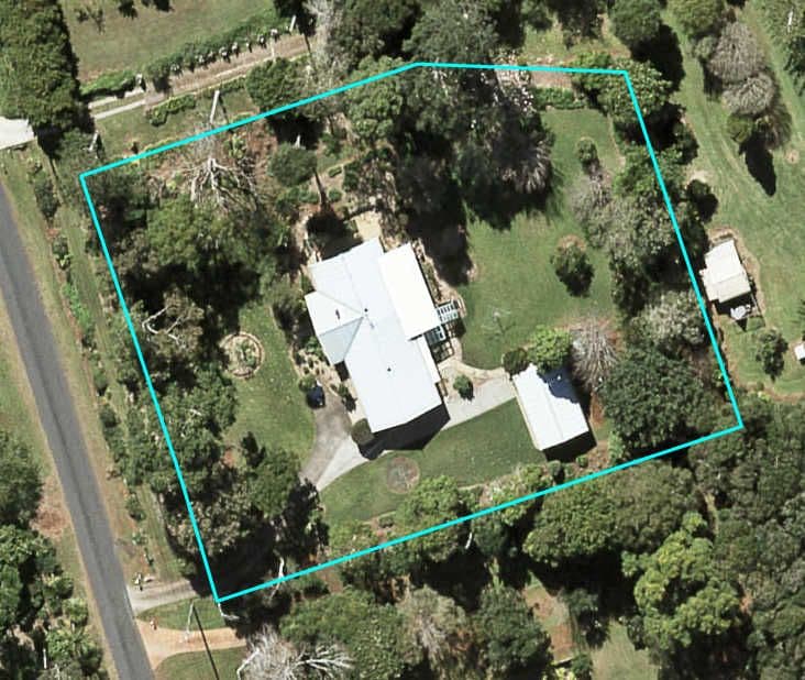 23 Burgess Avenue, Maleny QLD 4552, Maleny - Thumbnail 5
