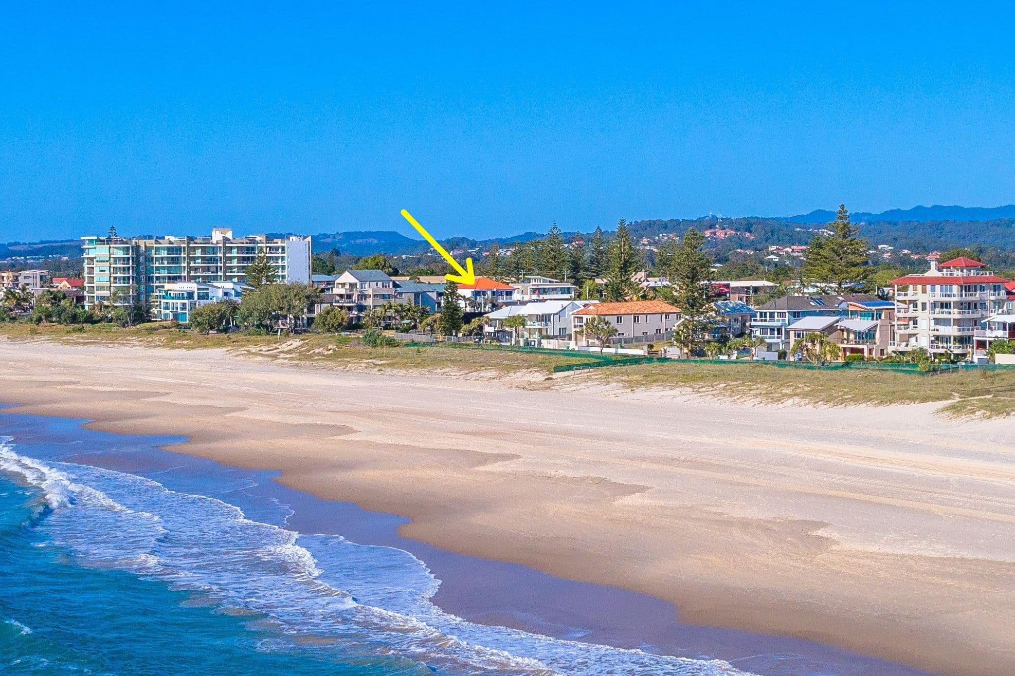 4 Twenty Third Avenue, Palm Beach QLD 4221, Palm Beach - Thumbnail 2