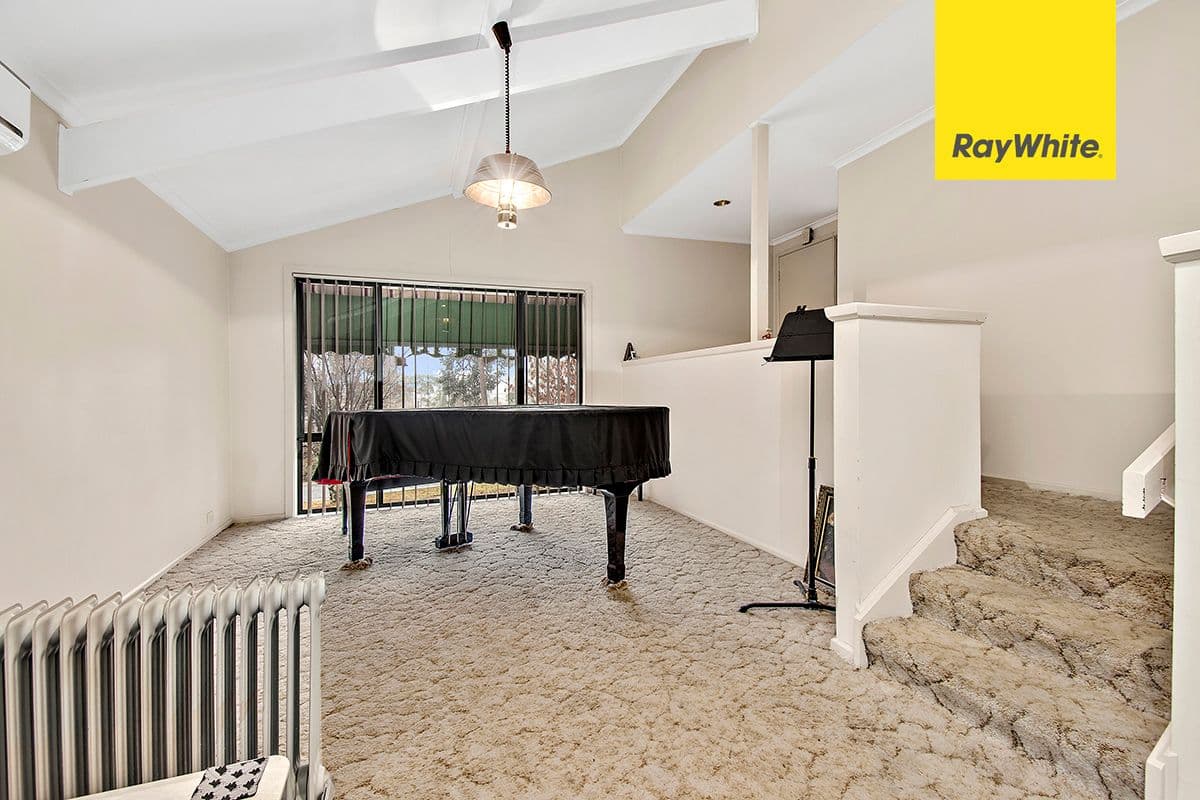 4 Poole Place, Latham ACT 2615, Latham - Thumbnail 2