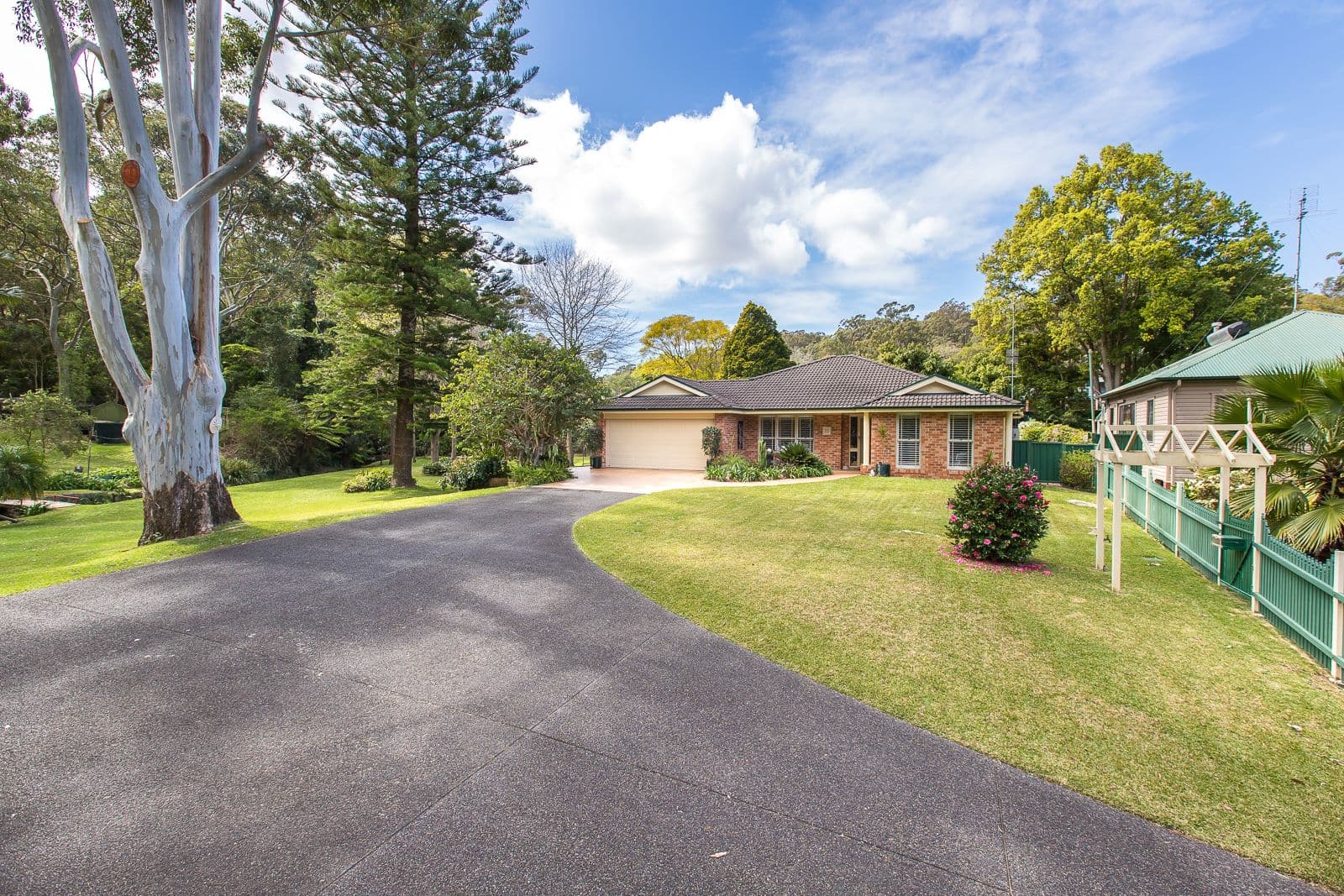 6 Park Street, Cardiff - Image 1
