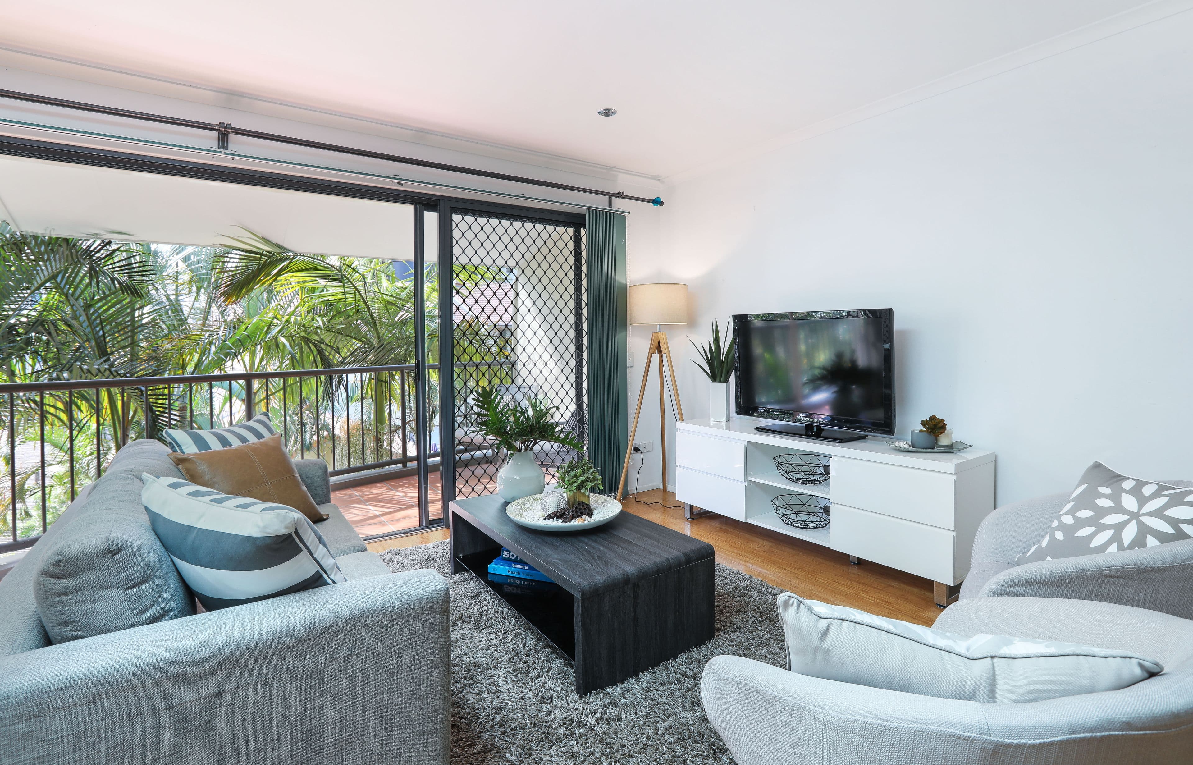 21-23 Woodroffe Avenue, Main Beach QLD 4217, Main Beach - Thumbnail 5