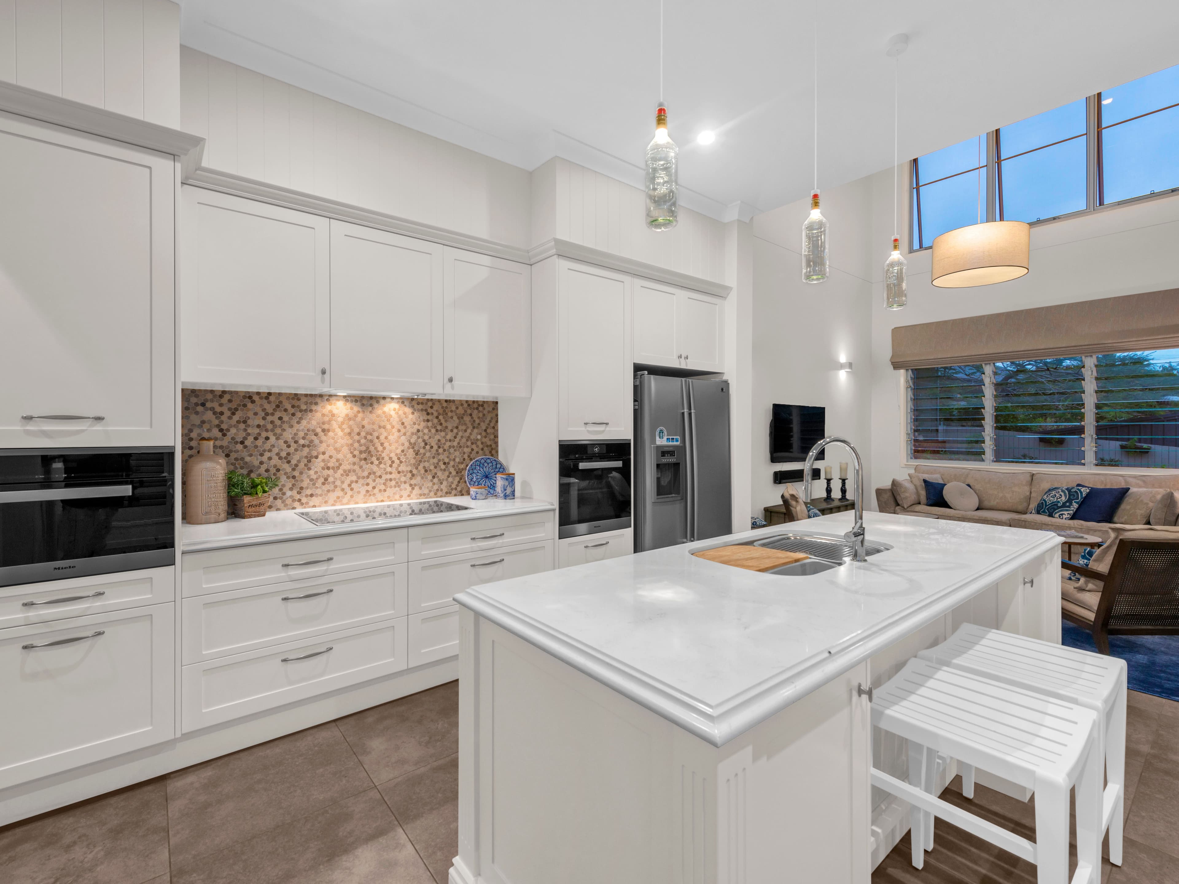 38 Camboor Street, Camp Hill QLD 4152, Camp Hill - Image 1
