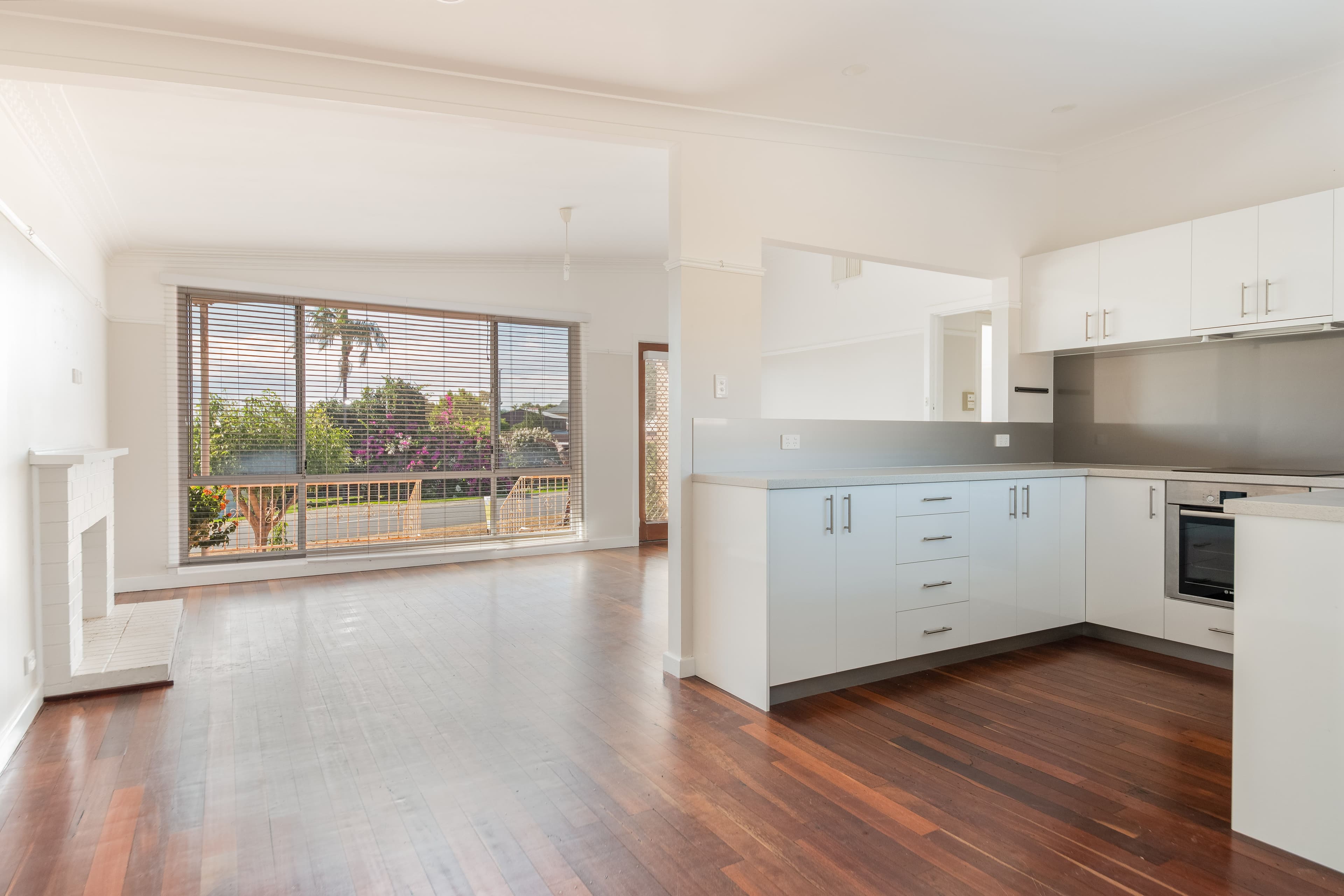 15 Upton Place, Australind WA 6233, Australind - Thumbnail 6
