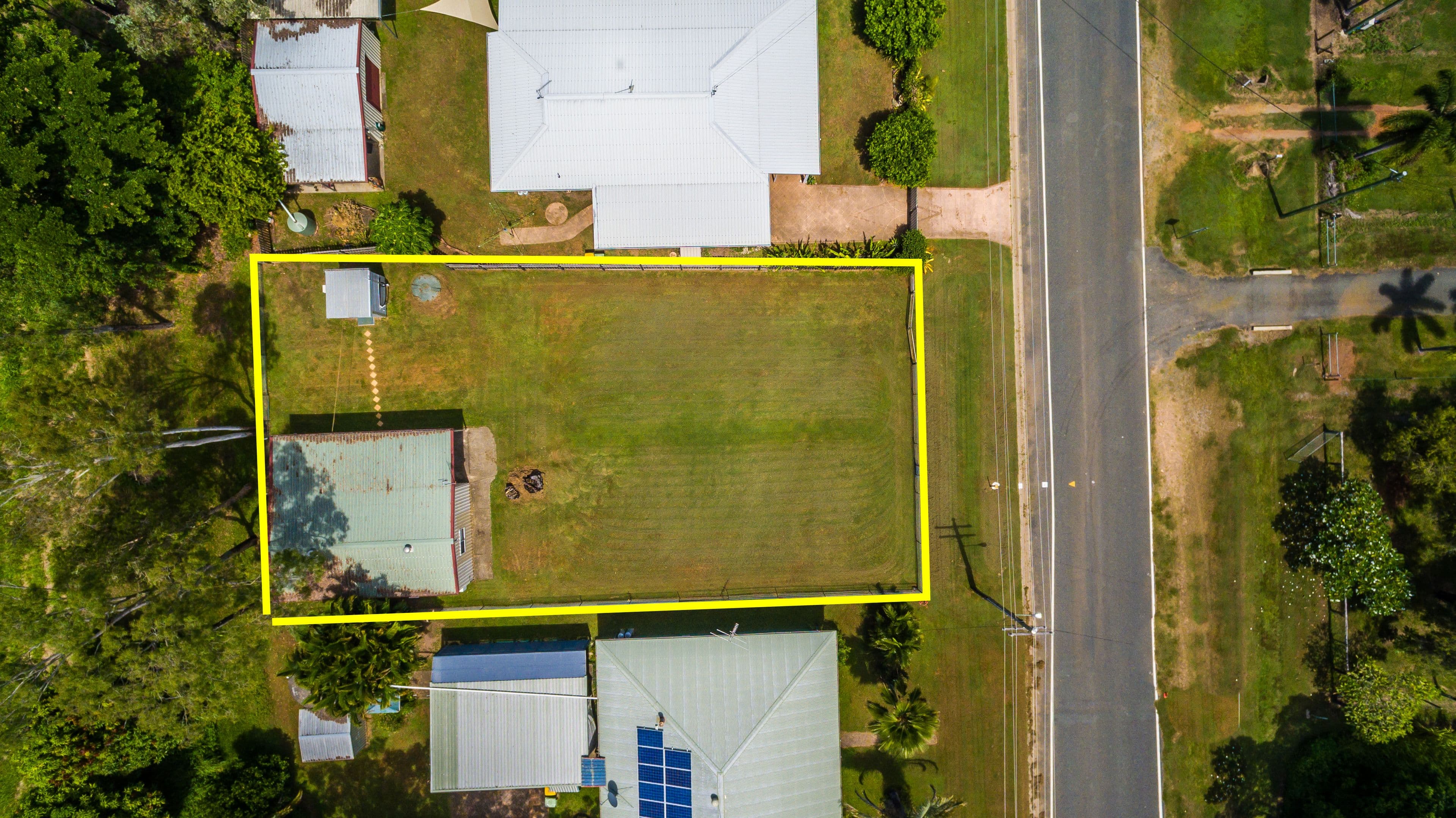 11 Bundesen Avenue, Midge Point QLD 4799, Midge Point - Thumbnail 4