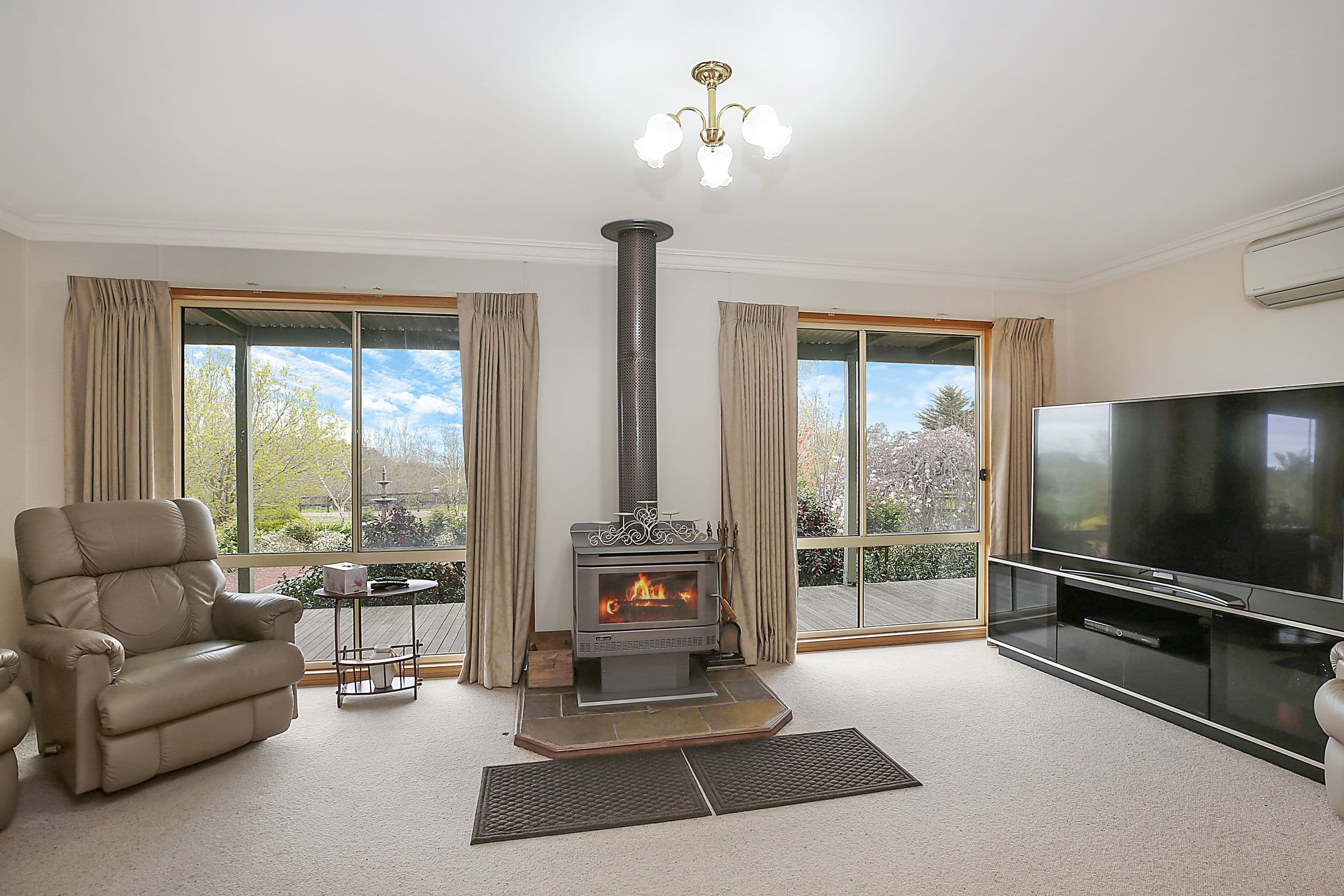 55 Whites Road, Camperdown VIC 3260, Camperdown - Thumbnail 2
