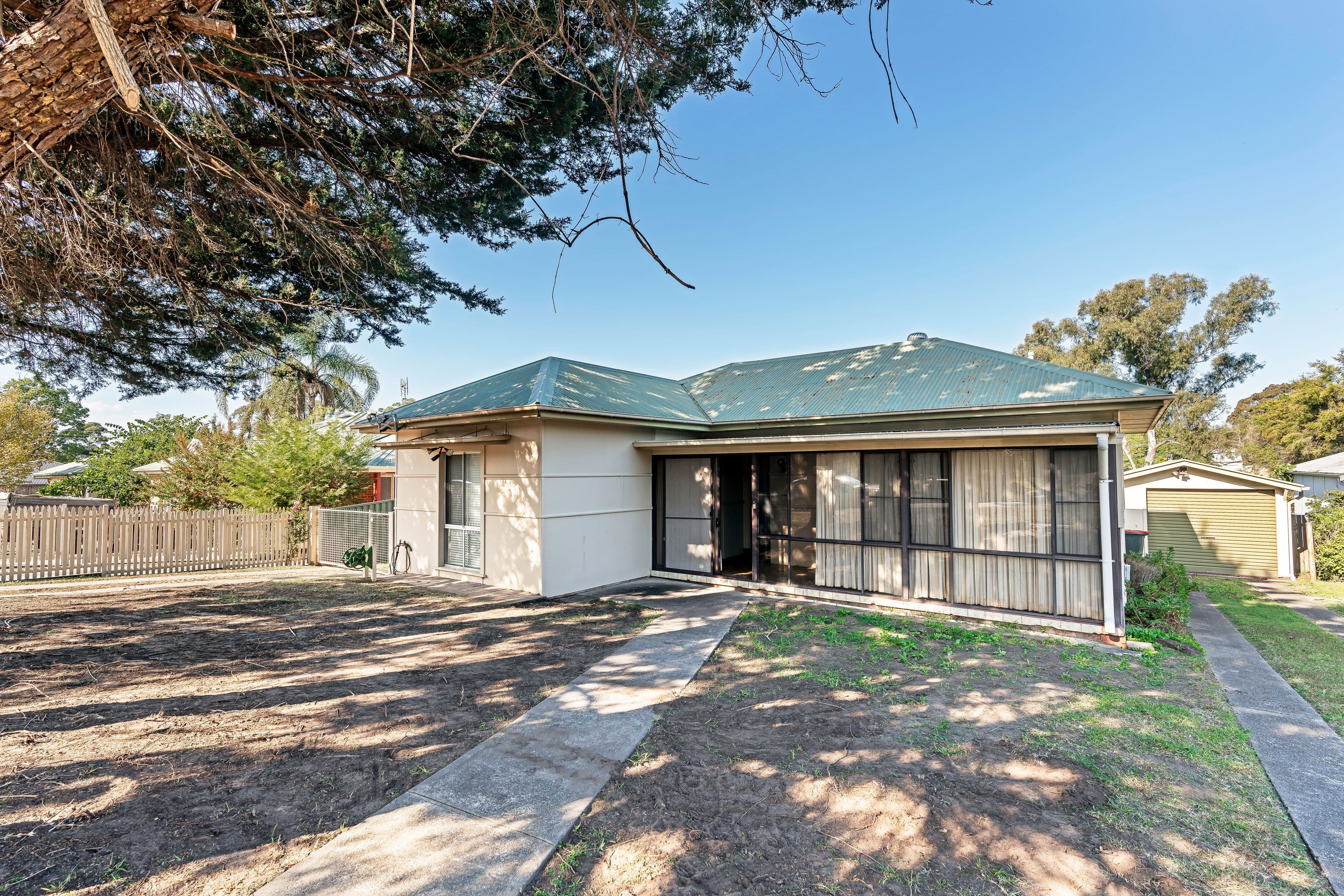 12 Oliver Parade, Nowra - Image 1
