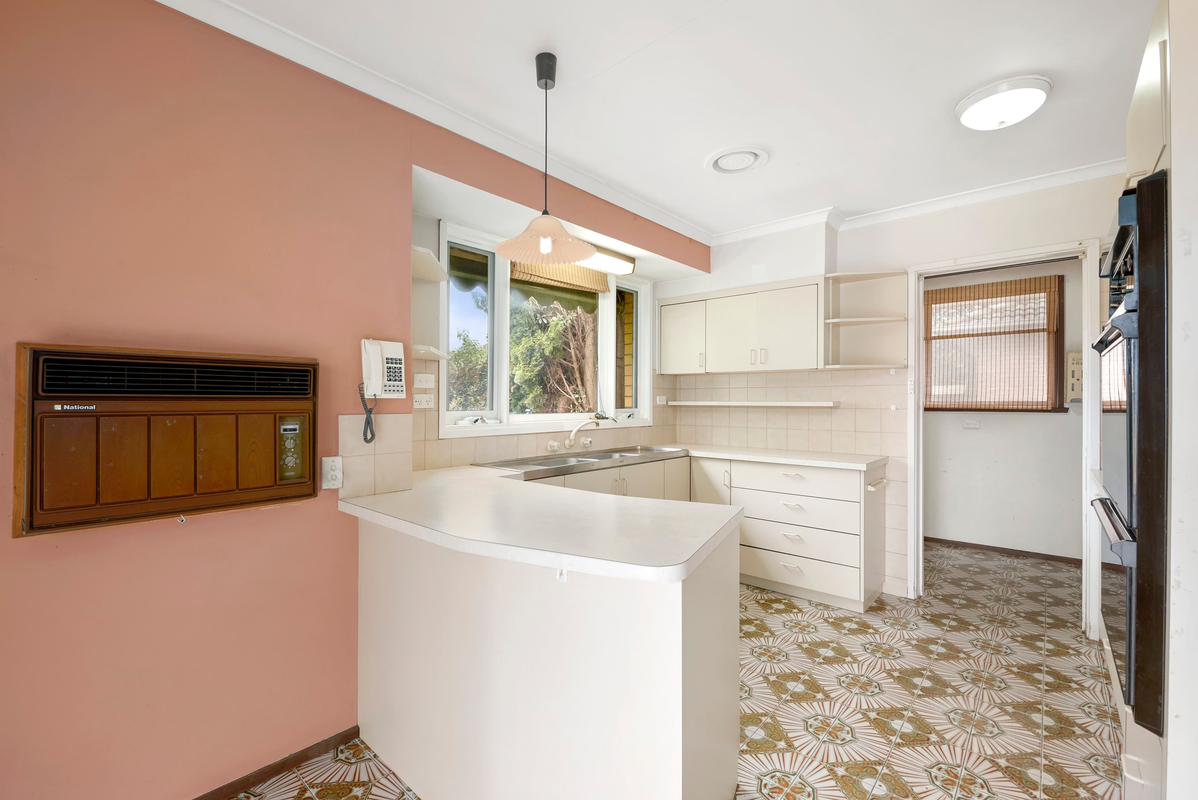 82 Howard Road, Dingley Village VIC 3172, Dingley Village - Thumbnail 4