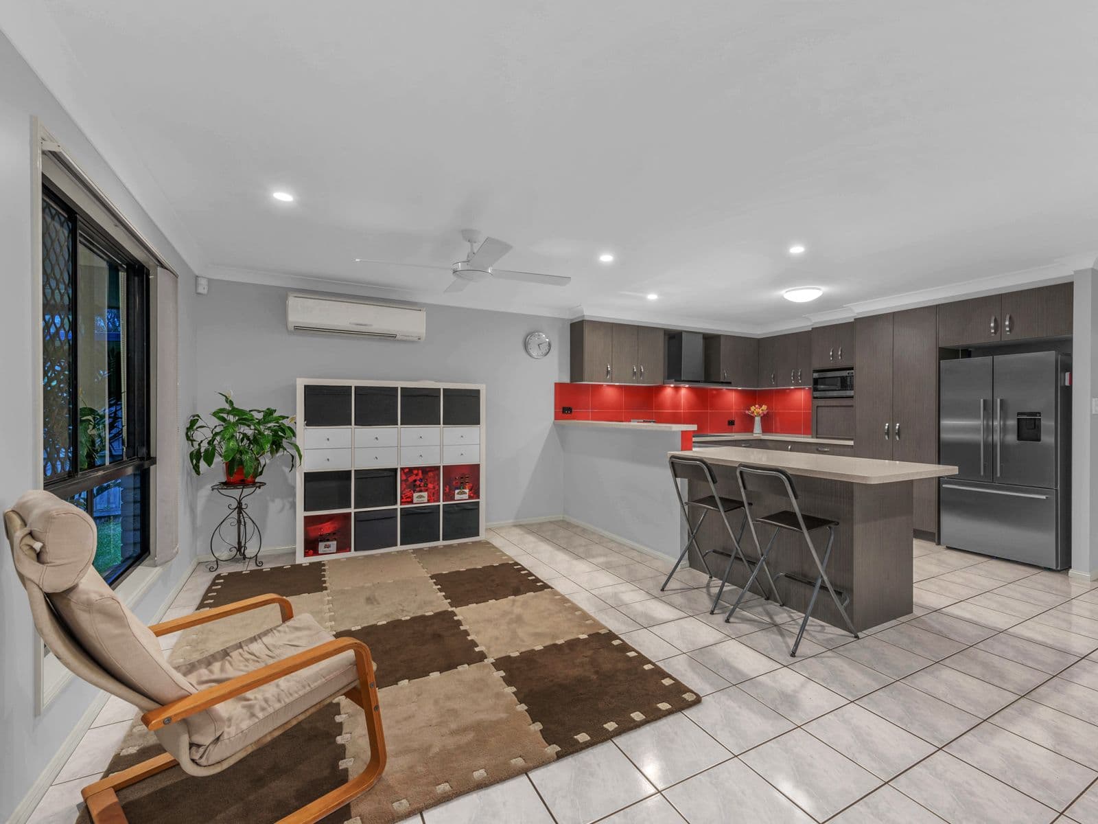 50 Gleneagles Crescent, Oxley QLD 4075, Oxley - Thumbnail 4