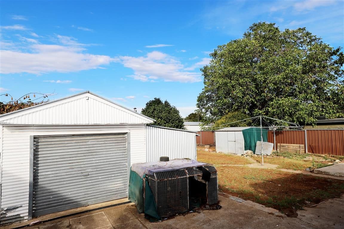 136 Simpson Street, Tumut - Thumbnail 5