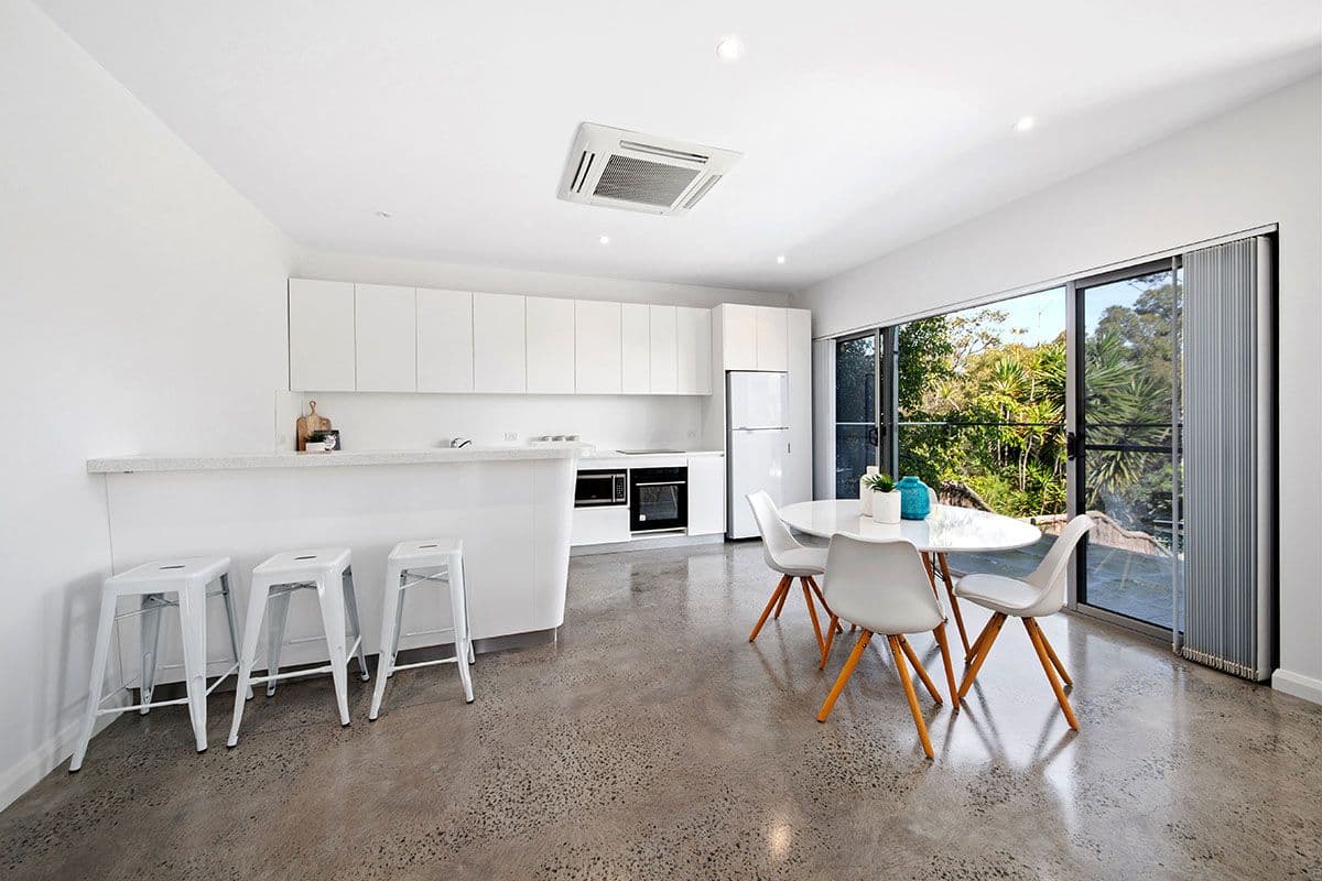 9 Cranbrook Place, Illawong - Thumbnail 5