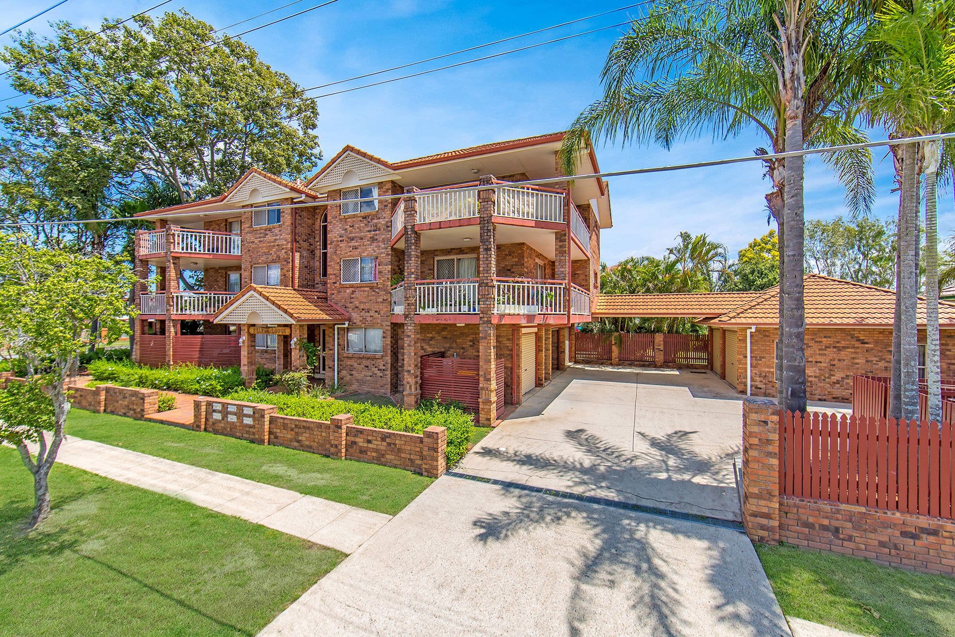 2 Henry Street, Chermside QLD 4032, Chermside - Thumbnail 2