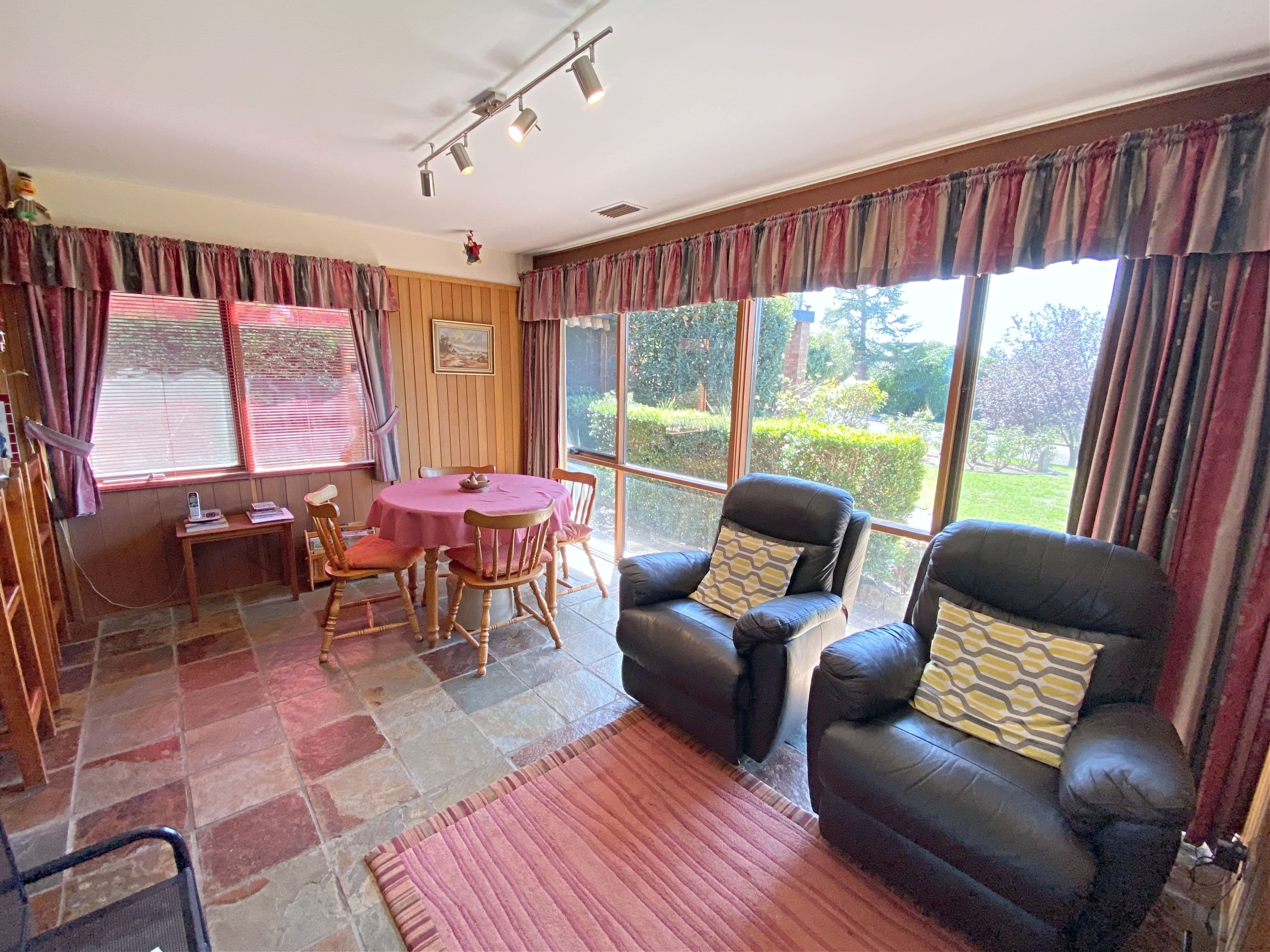 28 Lawrence Street, Cootamundra NSW 2590, Cootamundra - Thumbnail 5